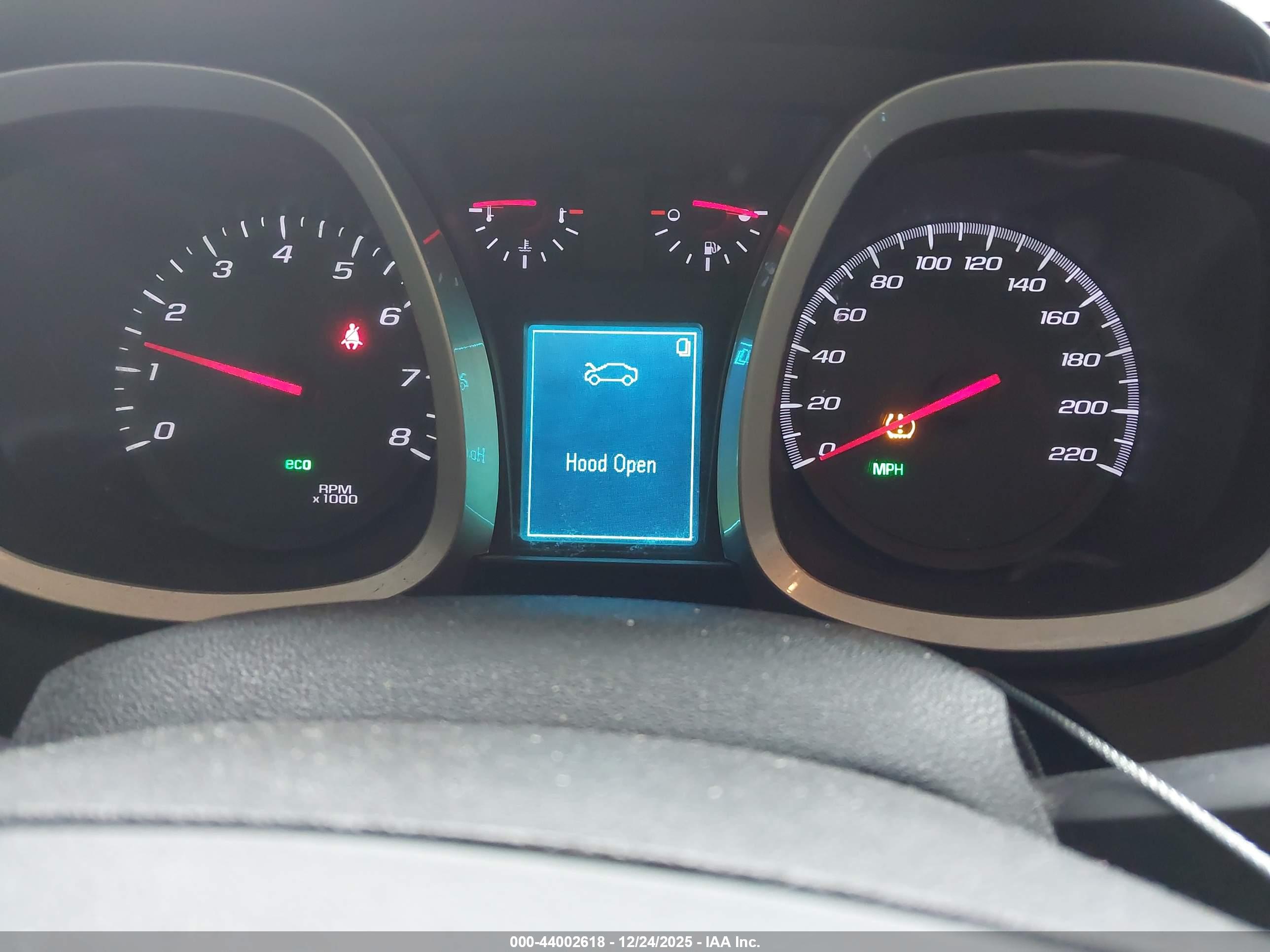 CHEVROLET EQUINOX image 7