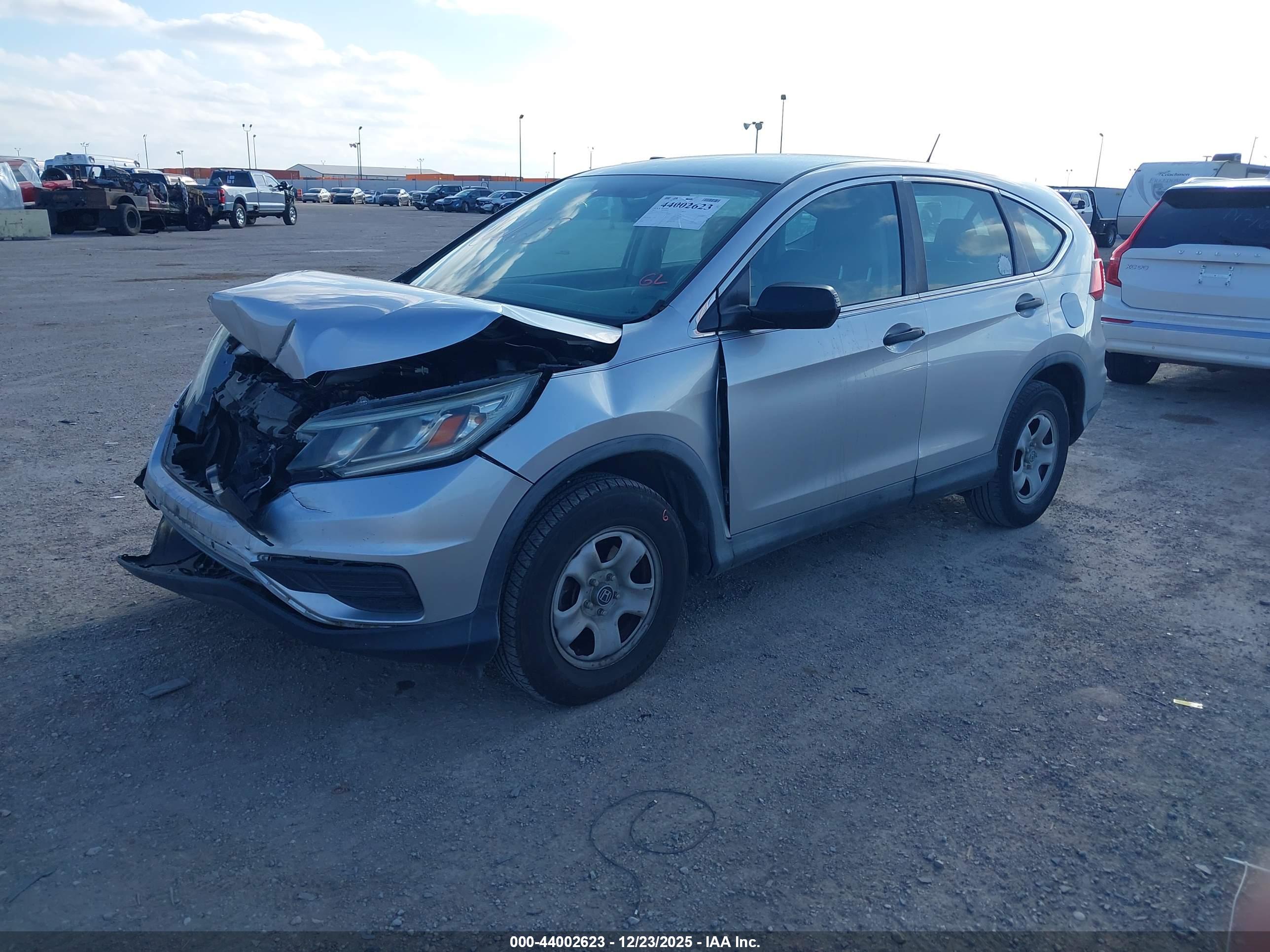 HONDA CR-V image 2