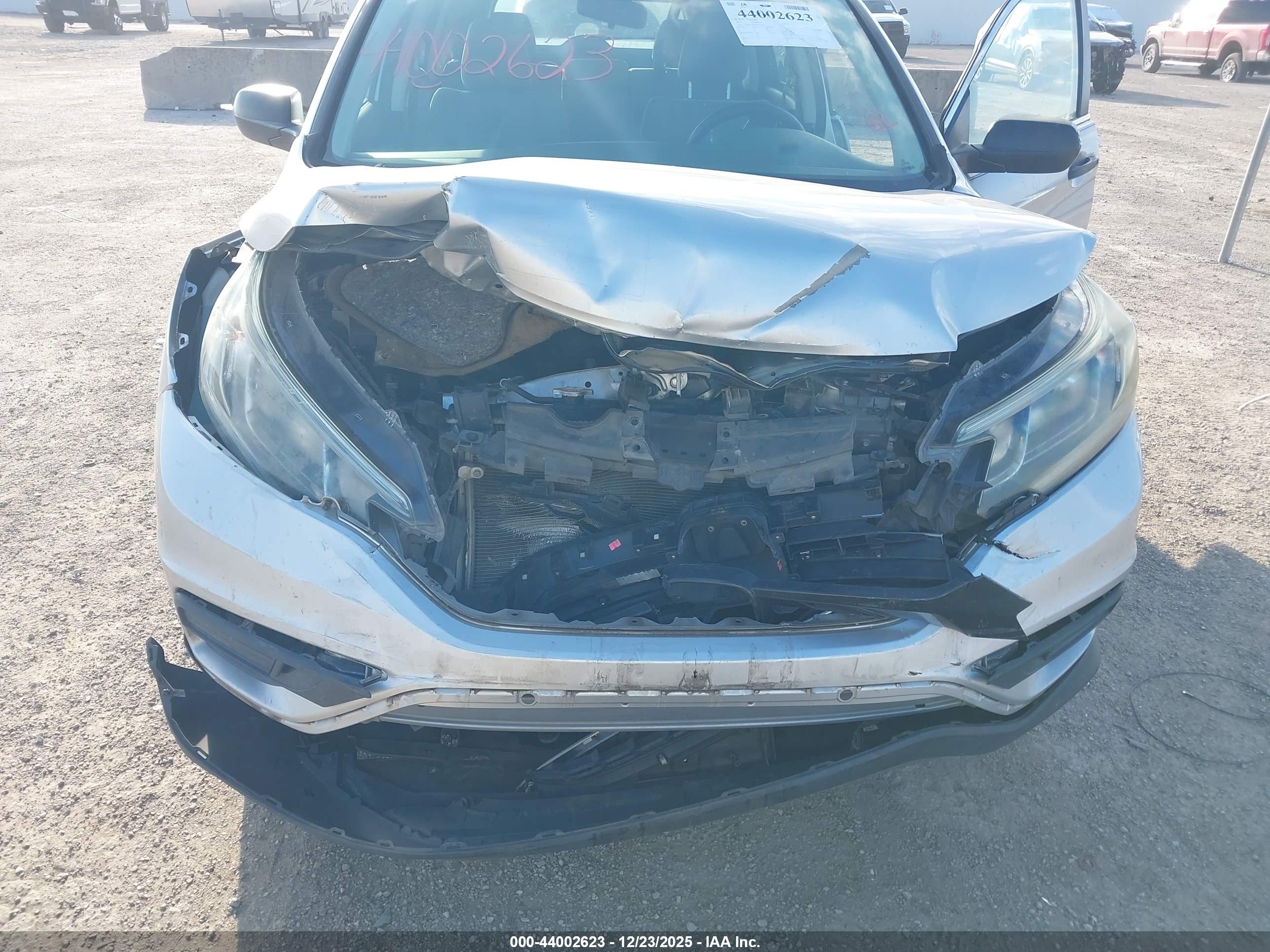 HONDA CR-V image 6