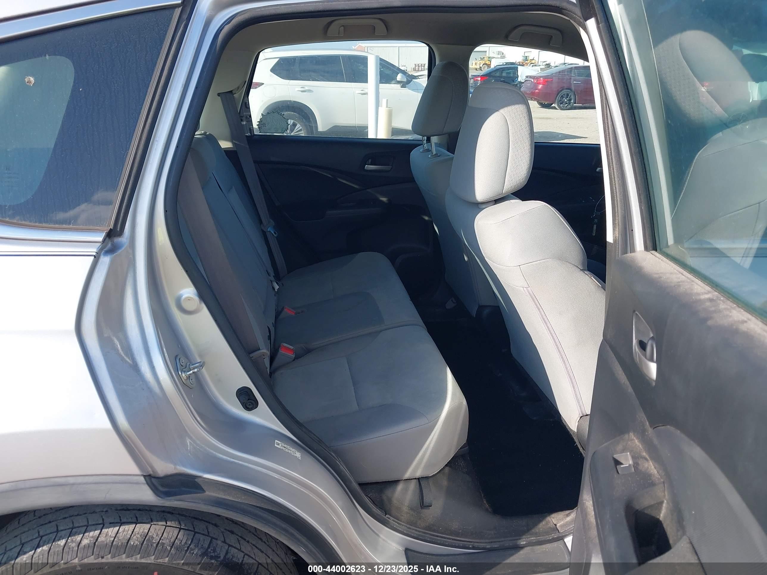 HONDA CR-V image 8