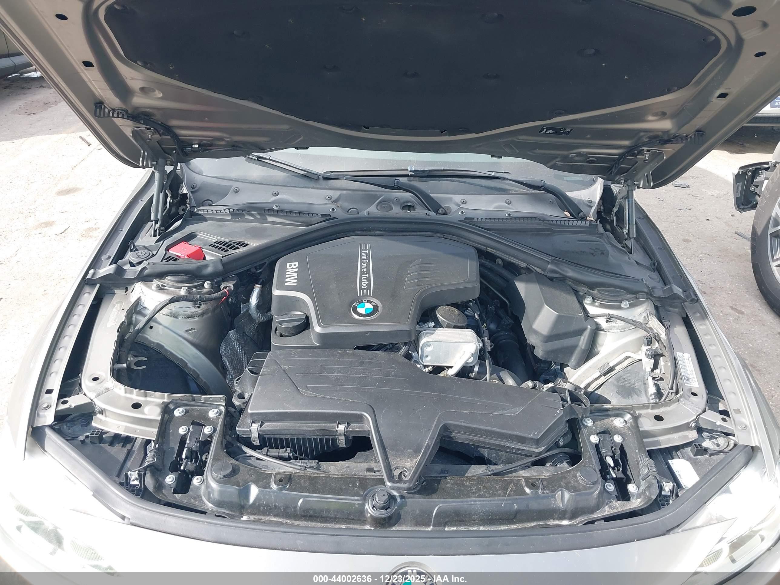 BMW 328I image 10
