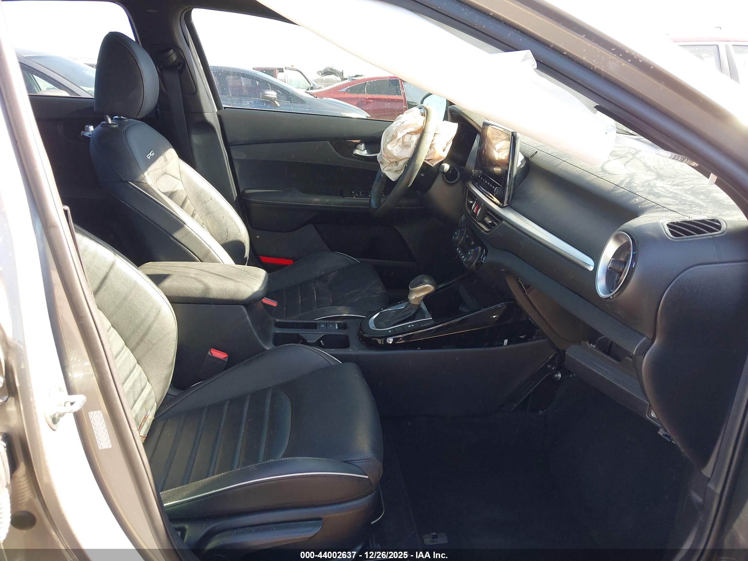 KIA FORTE image 5
