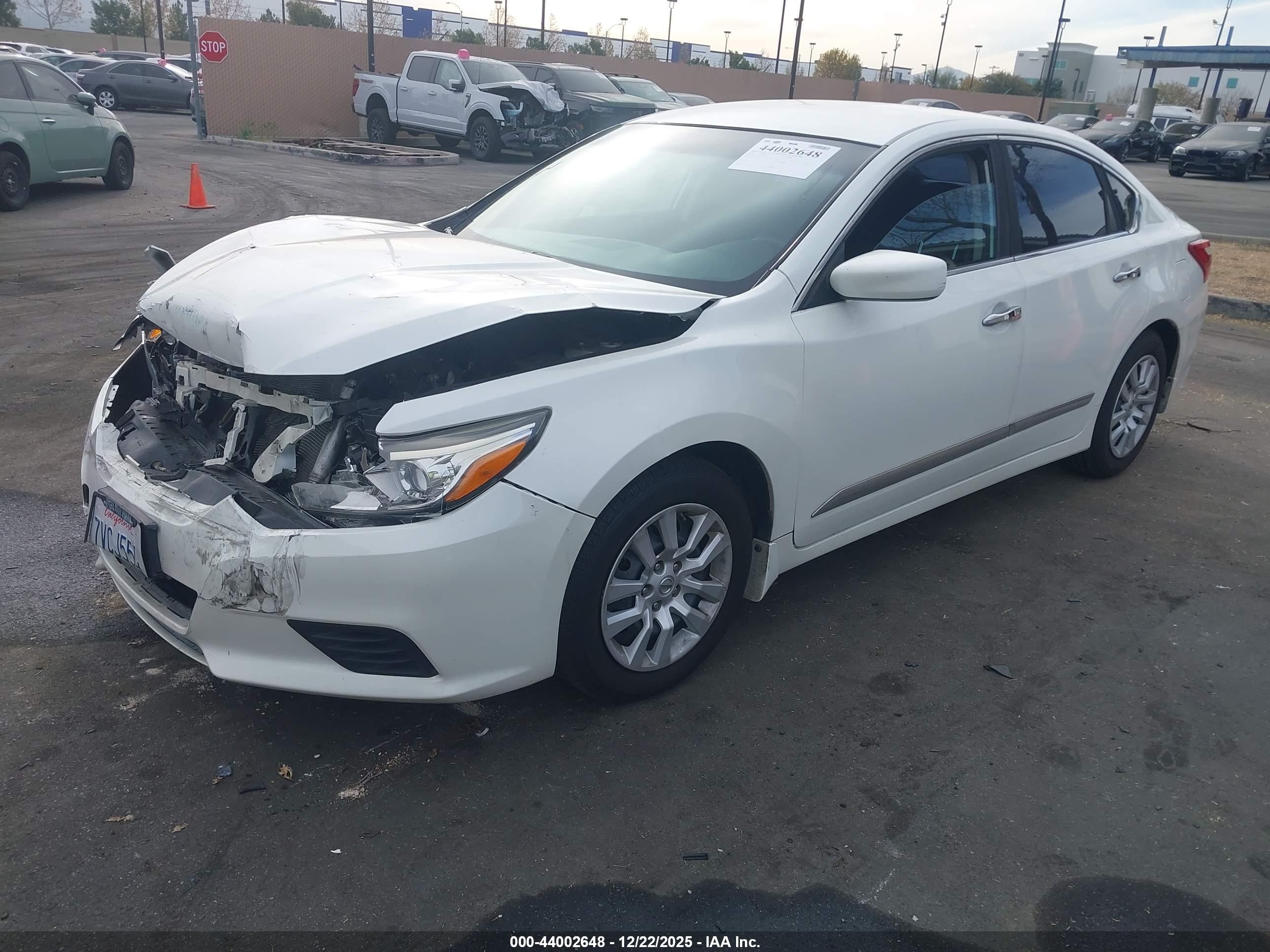 NISSAN ALTIMA image 2