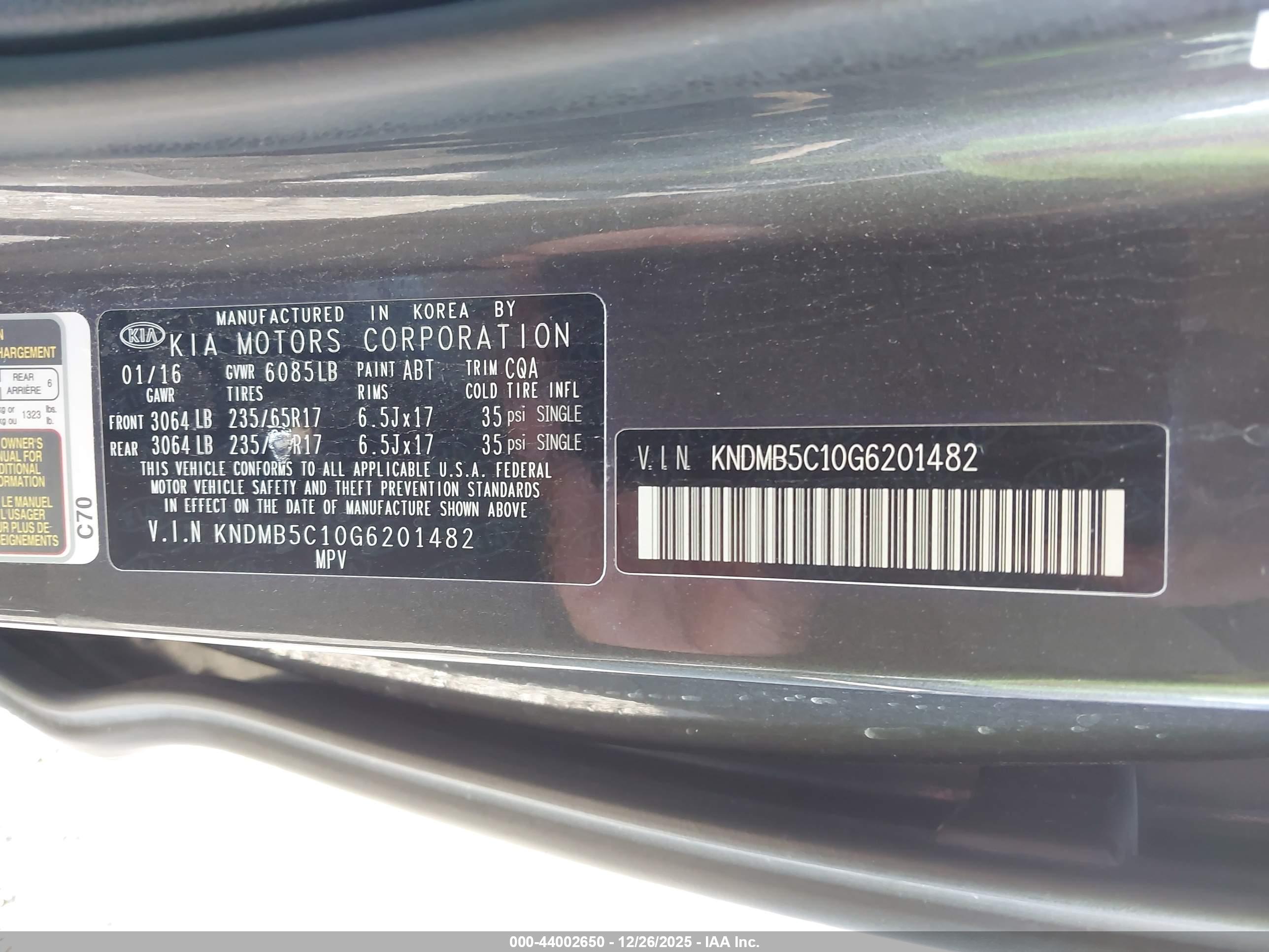 KIA SEDONA image 9