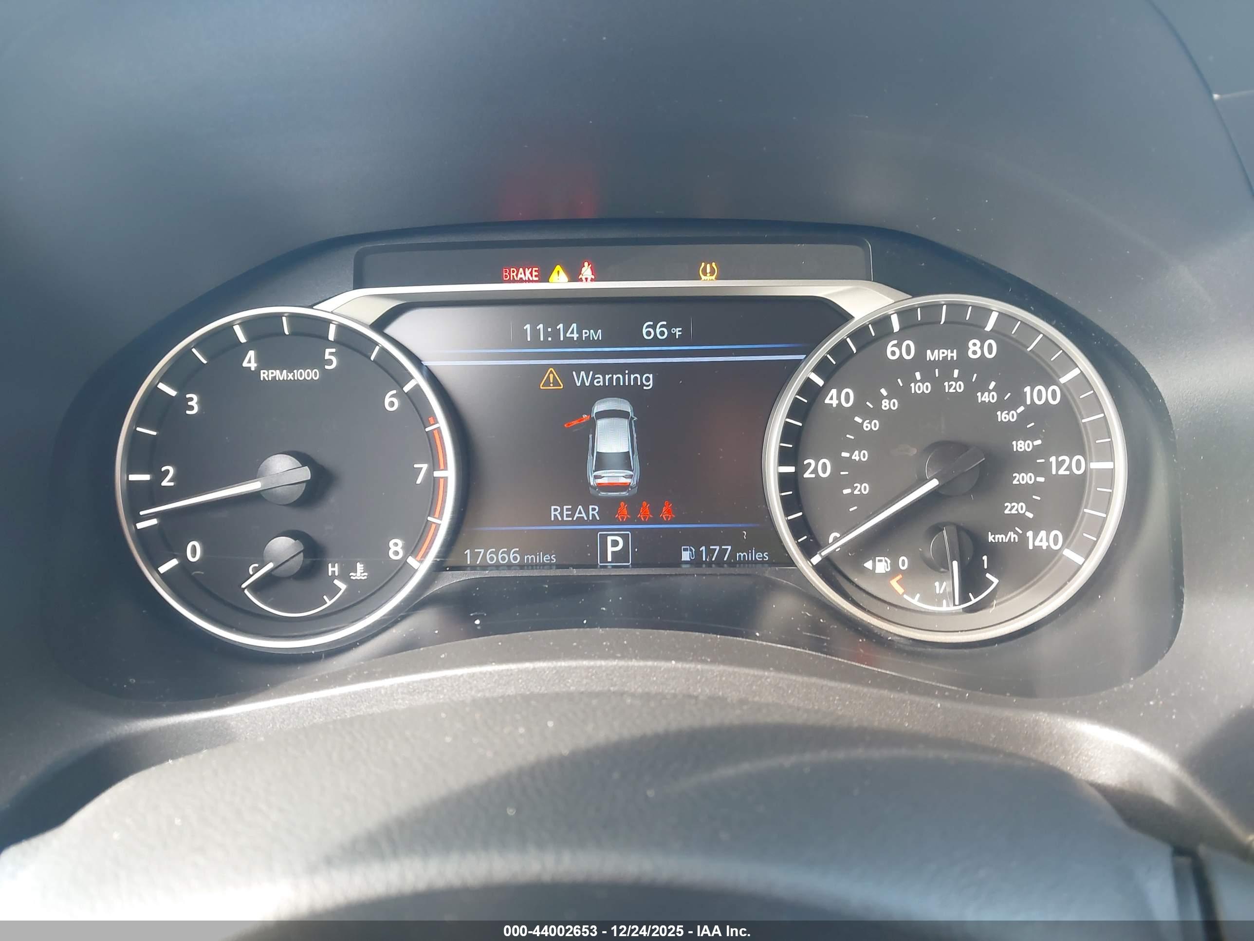 NISSAN ALTIMA image 7