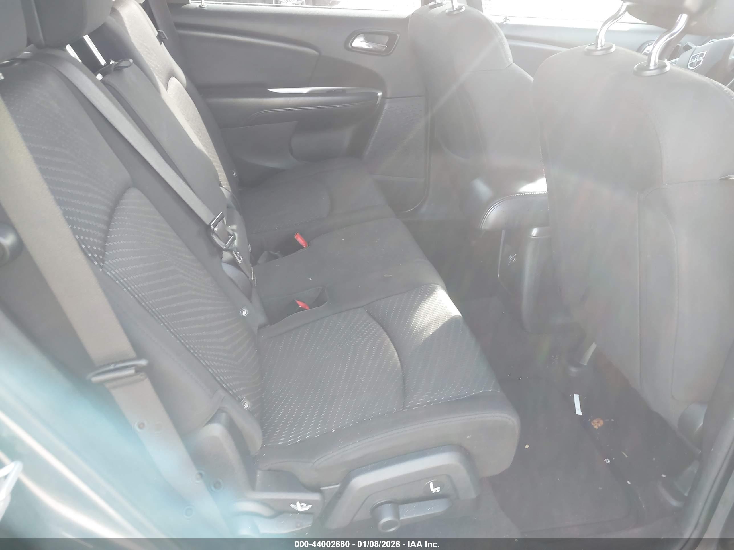 DODGE JOURNEY image 8