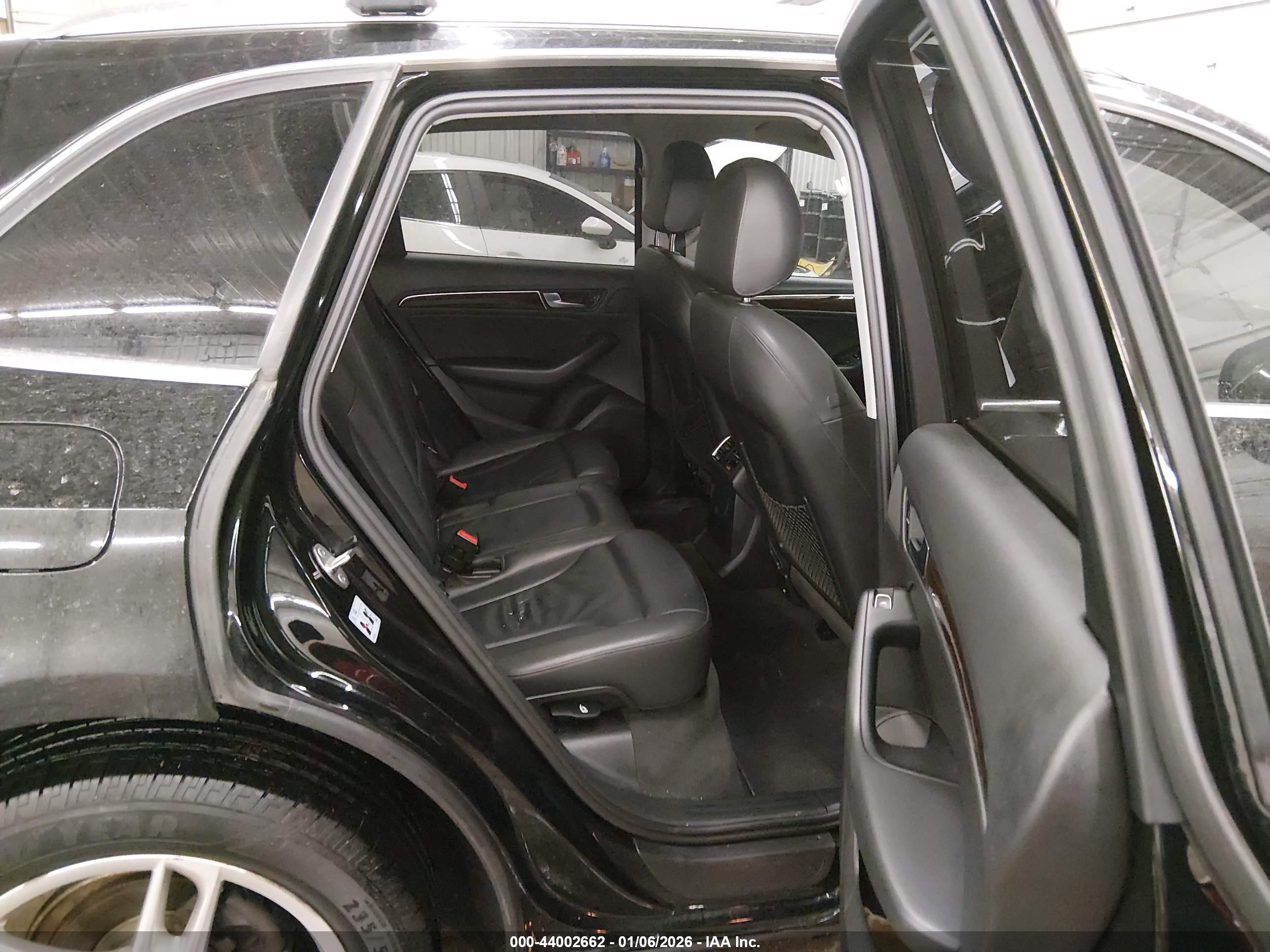 AUDI Q5 image 8