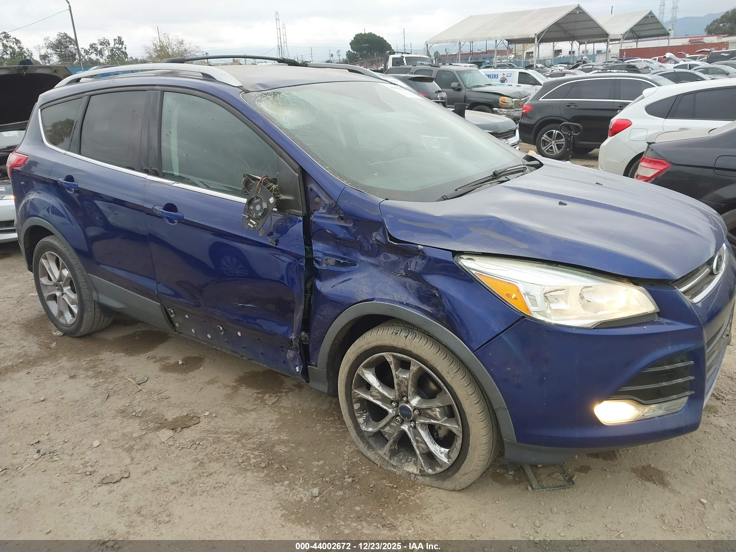 FORD ESCAPE image 6