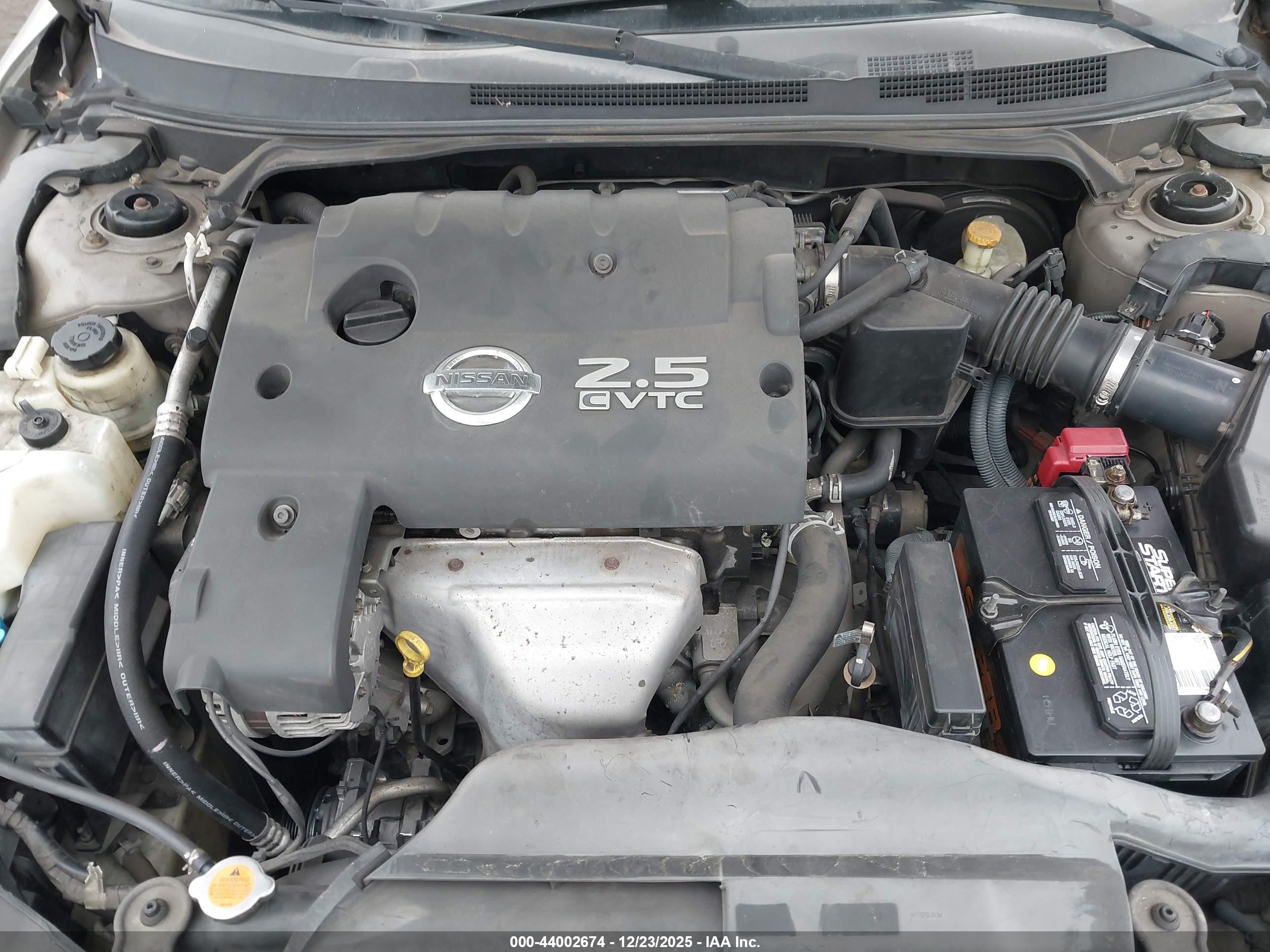 NISSAN ALTIMA image 10