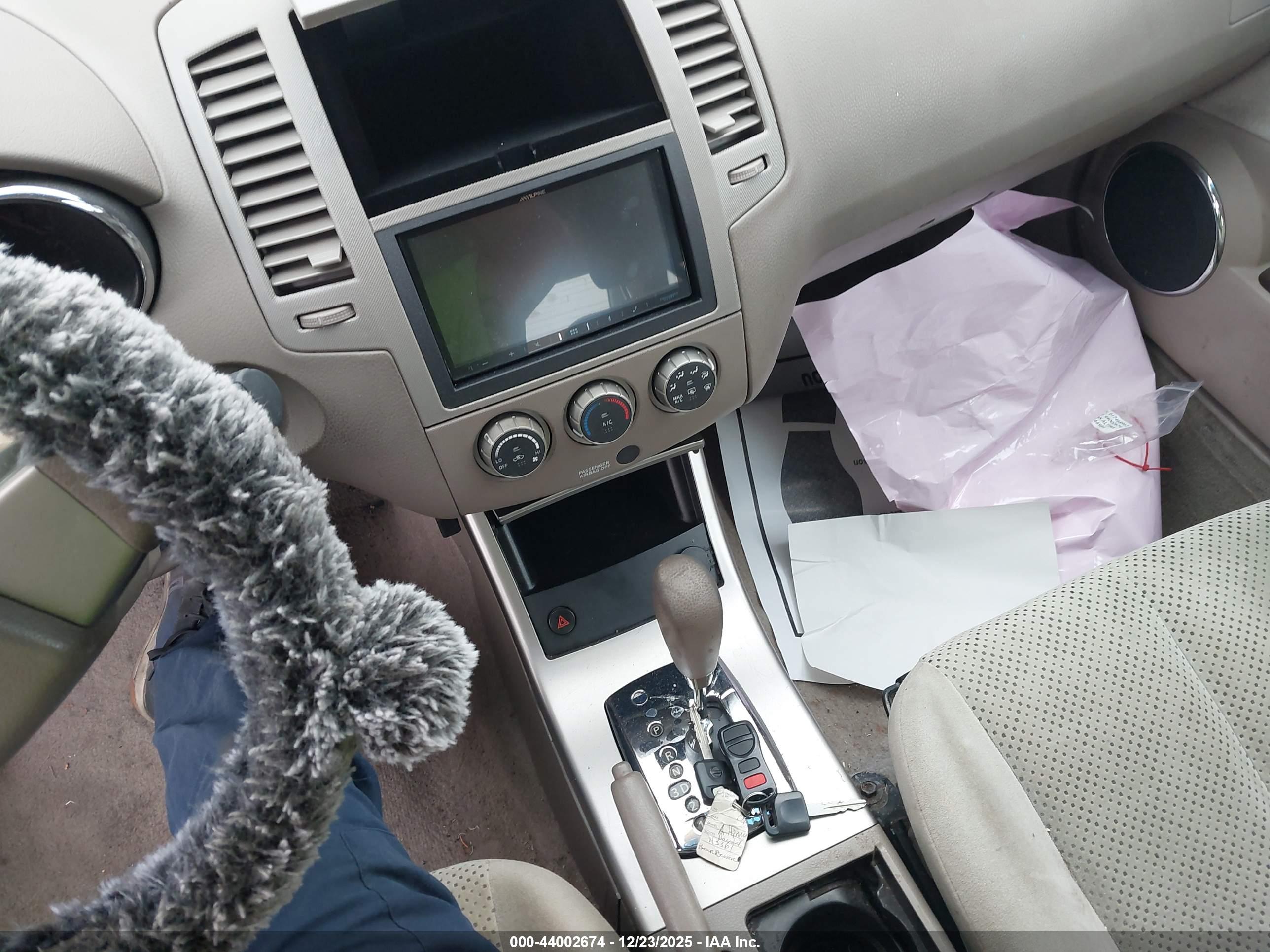 NISSAN ALTIMA image 11