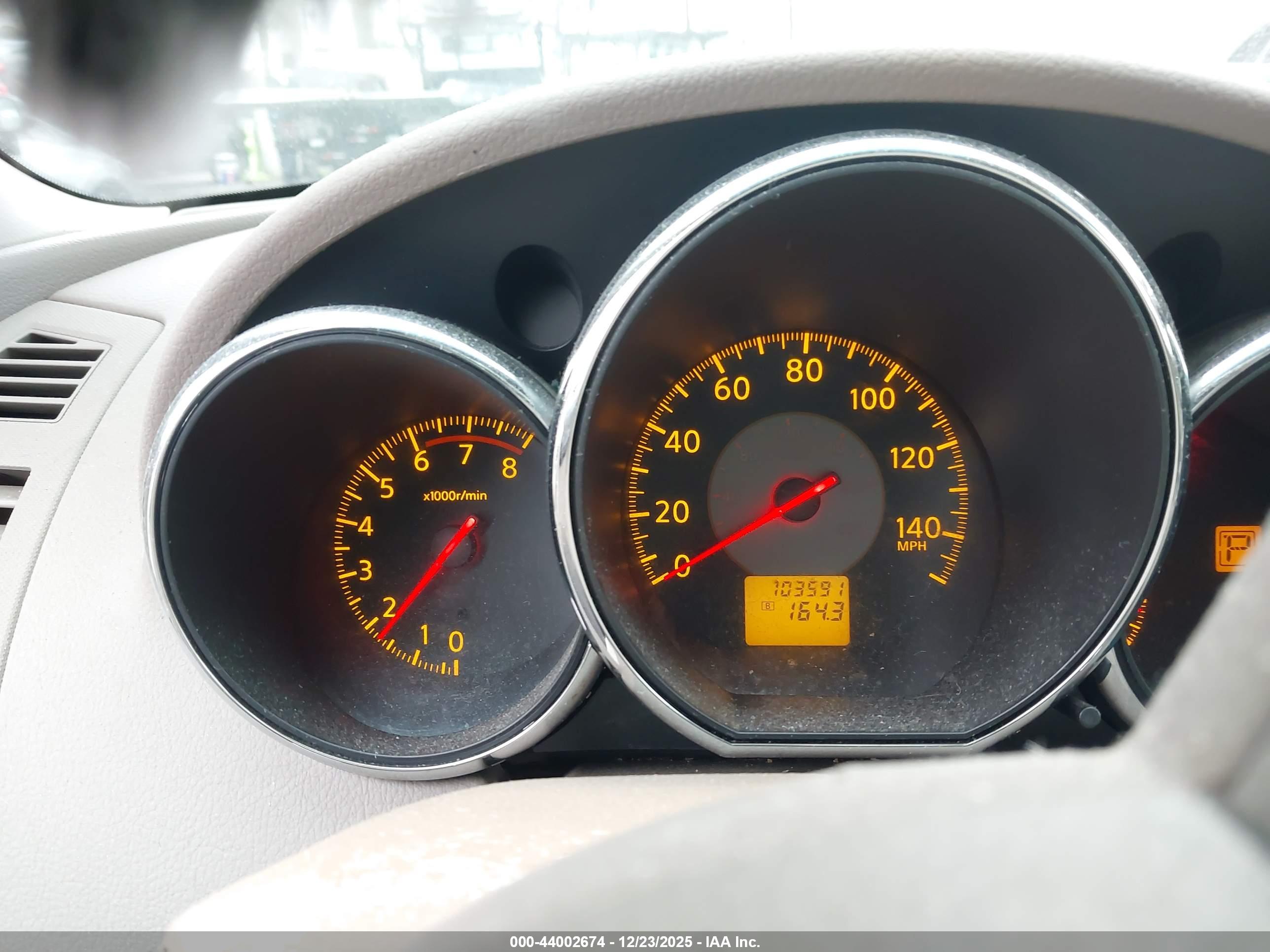 NISSAN ALTIMA image 7