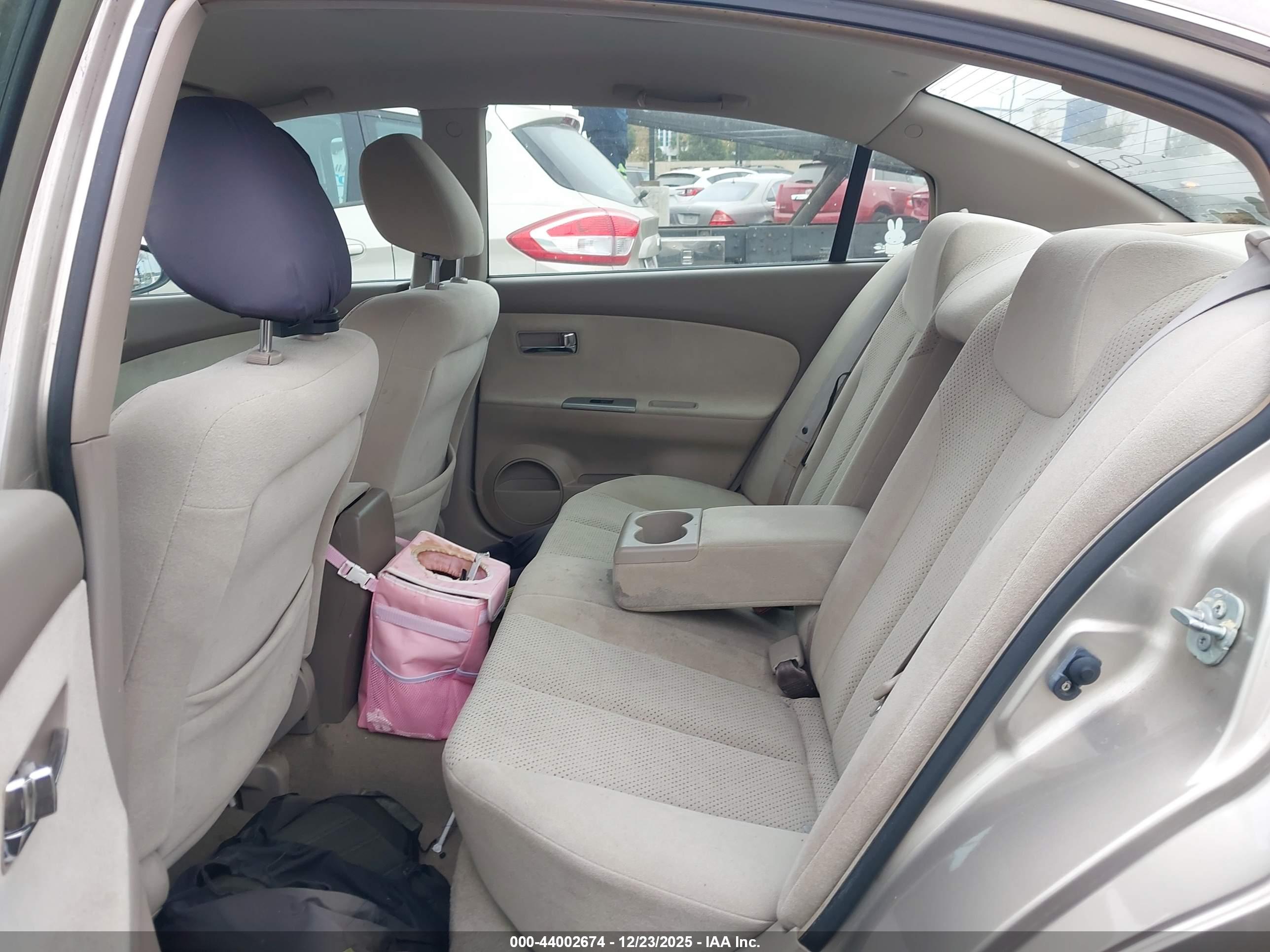 NISSAN ALTIMA image 8