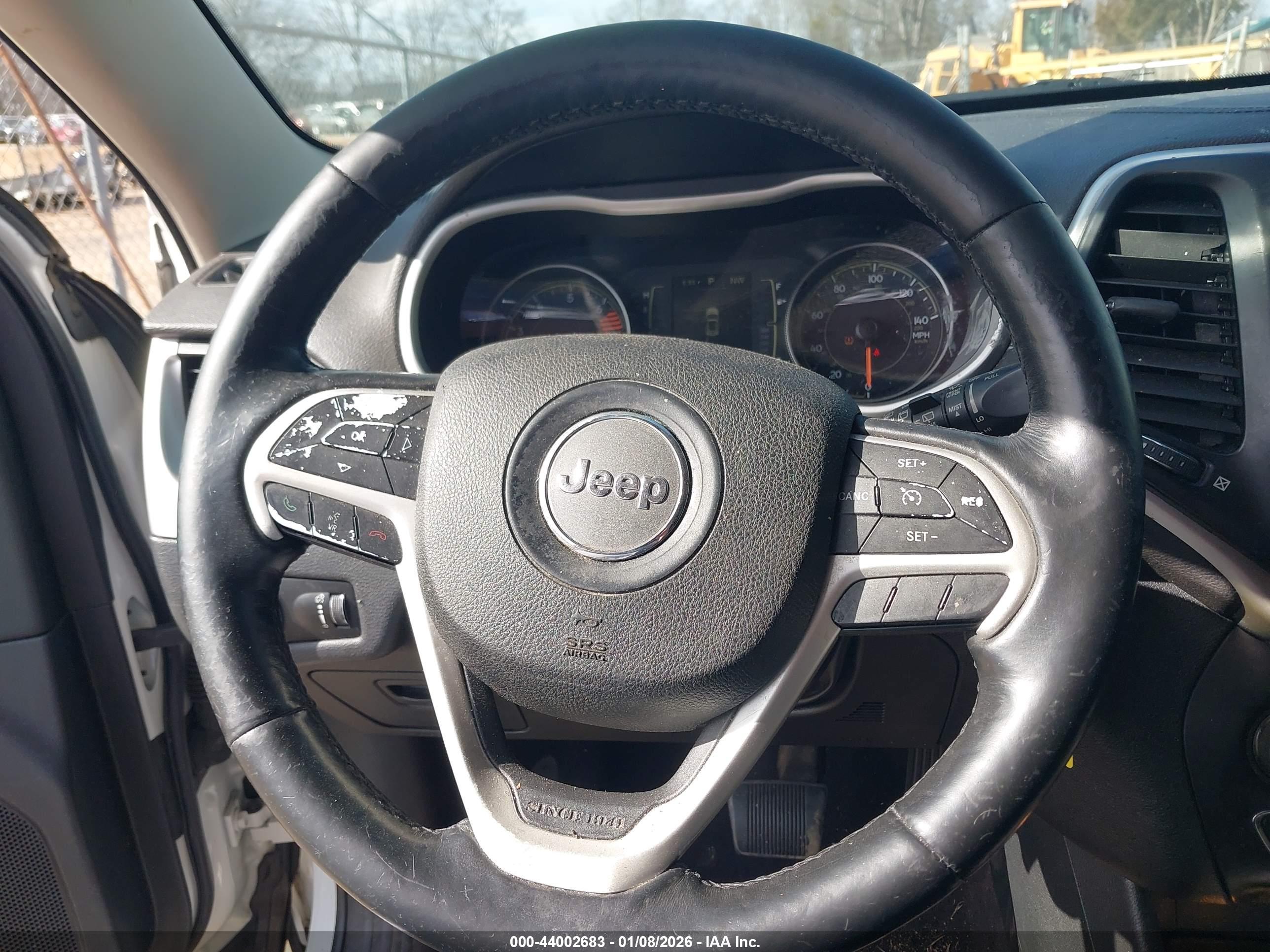 JEEP CHEROKEE image 6