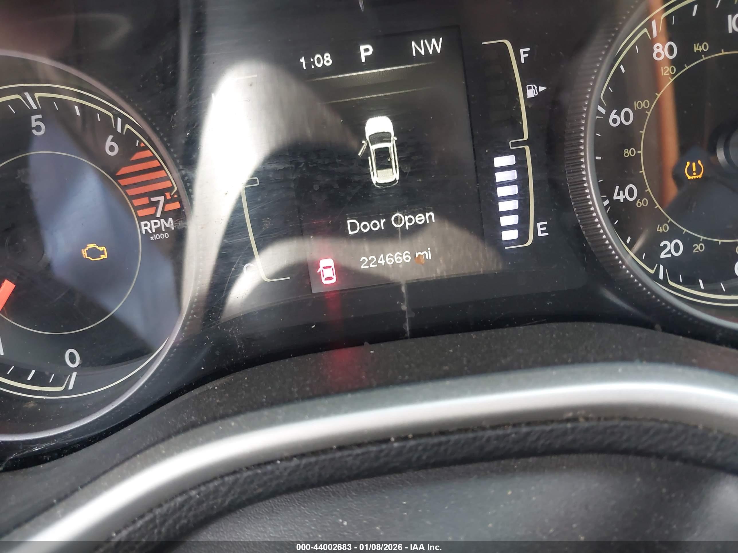 JEEP CHEROKEE image 7
