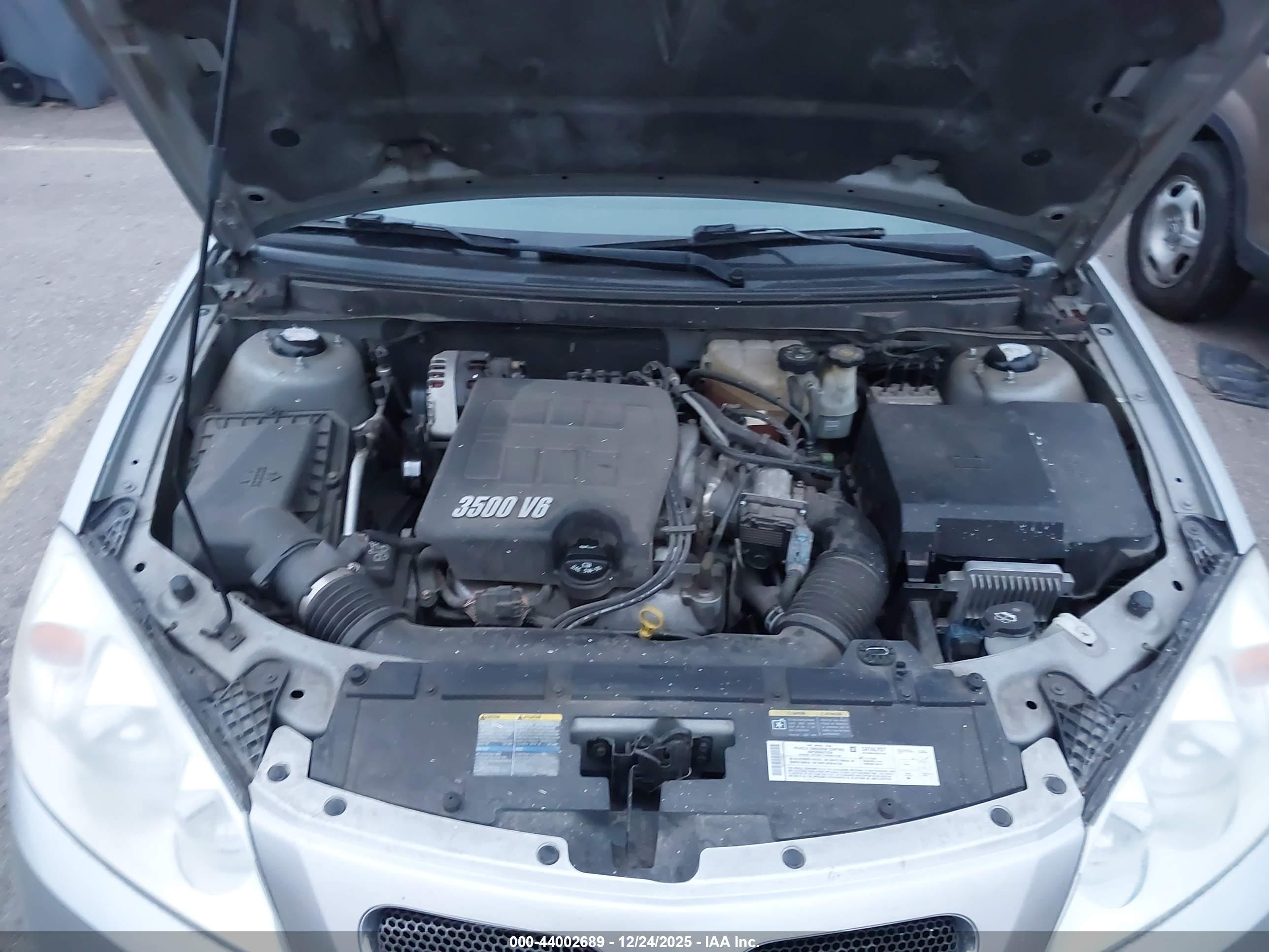 PONTIAC G6 image 10