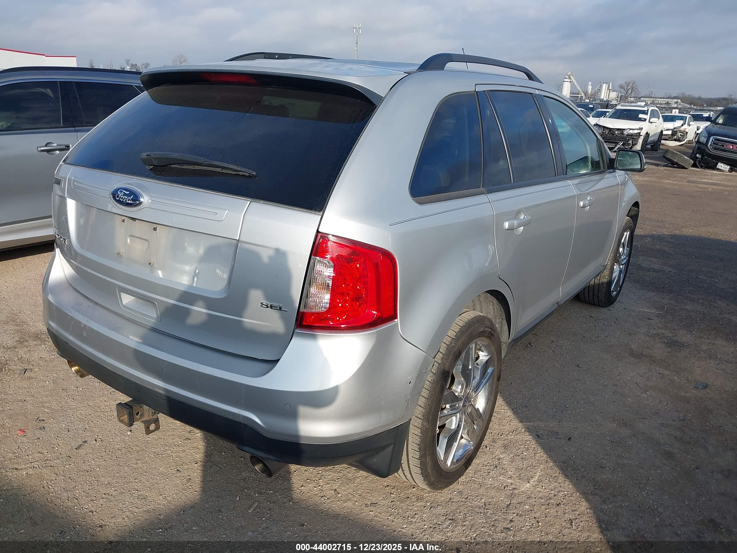 FORD EDGE image 4