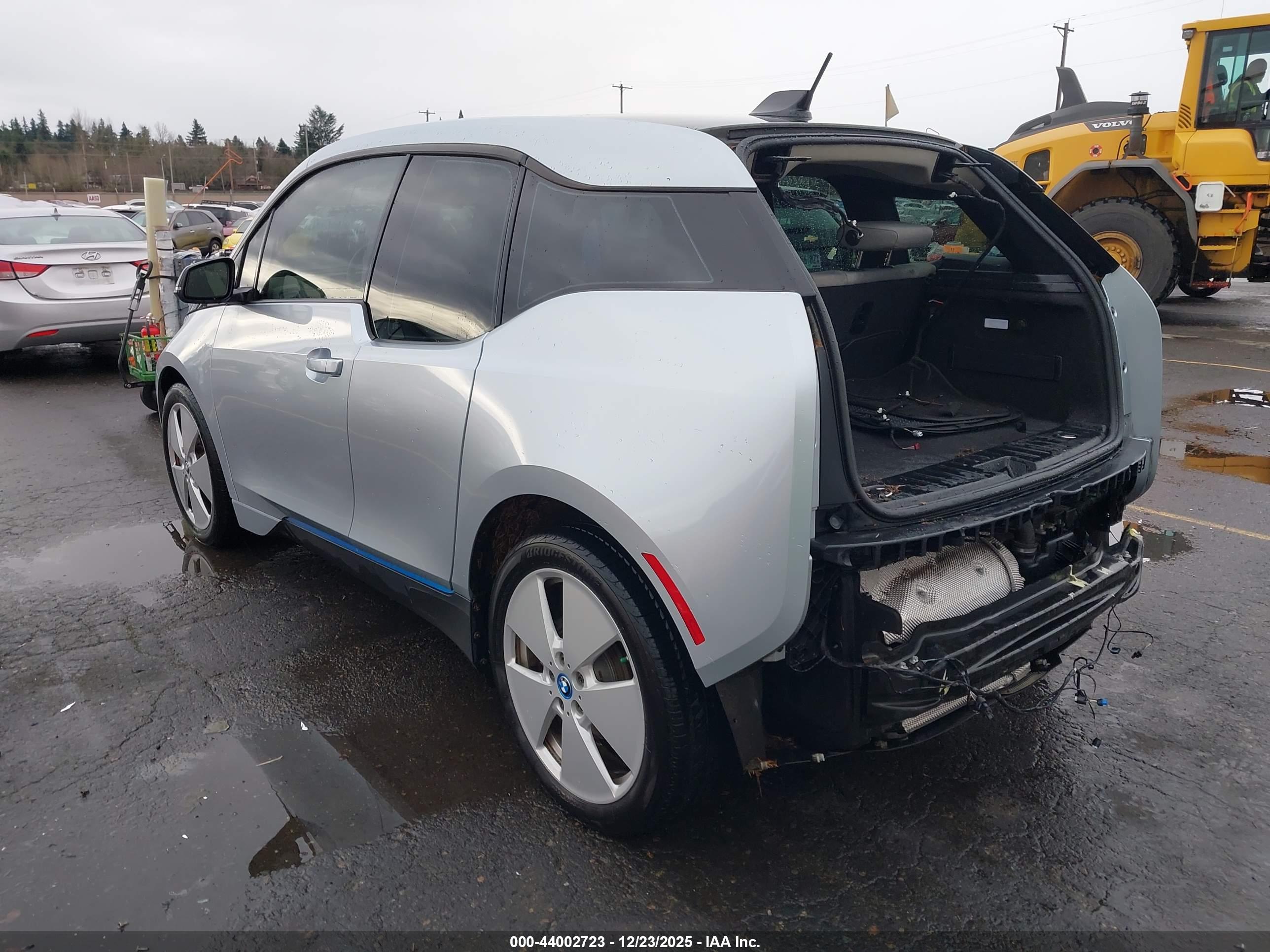 BMW I3 image 3
