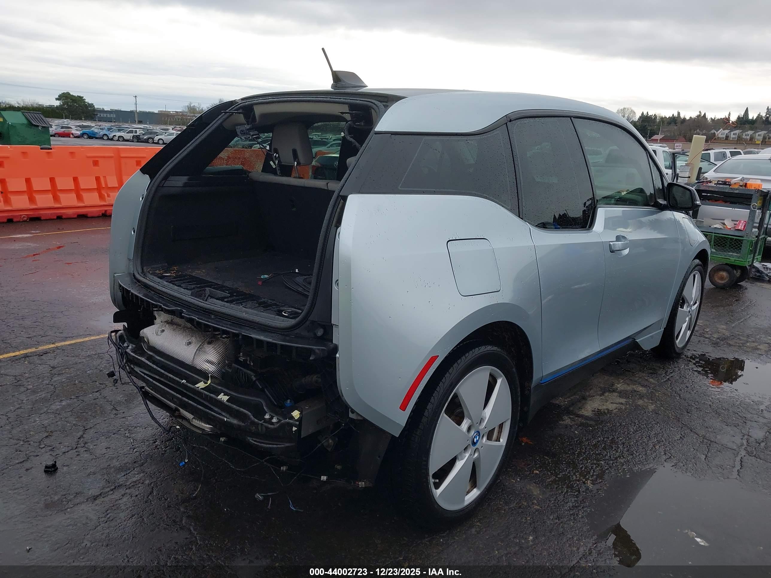 BMW I3 image 4