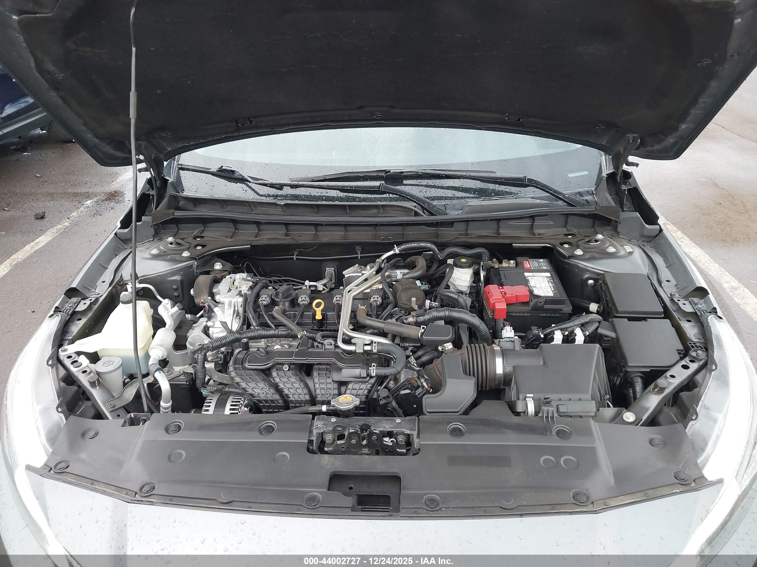 NISSAN ALTIMA image 10