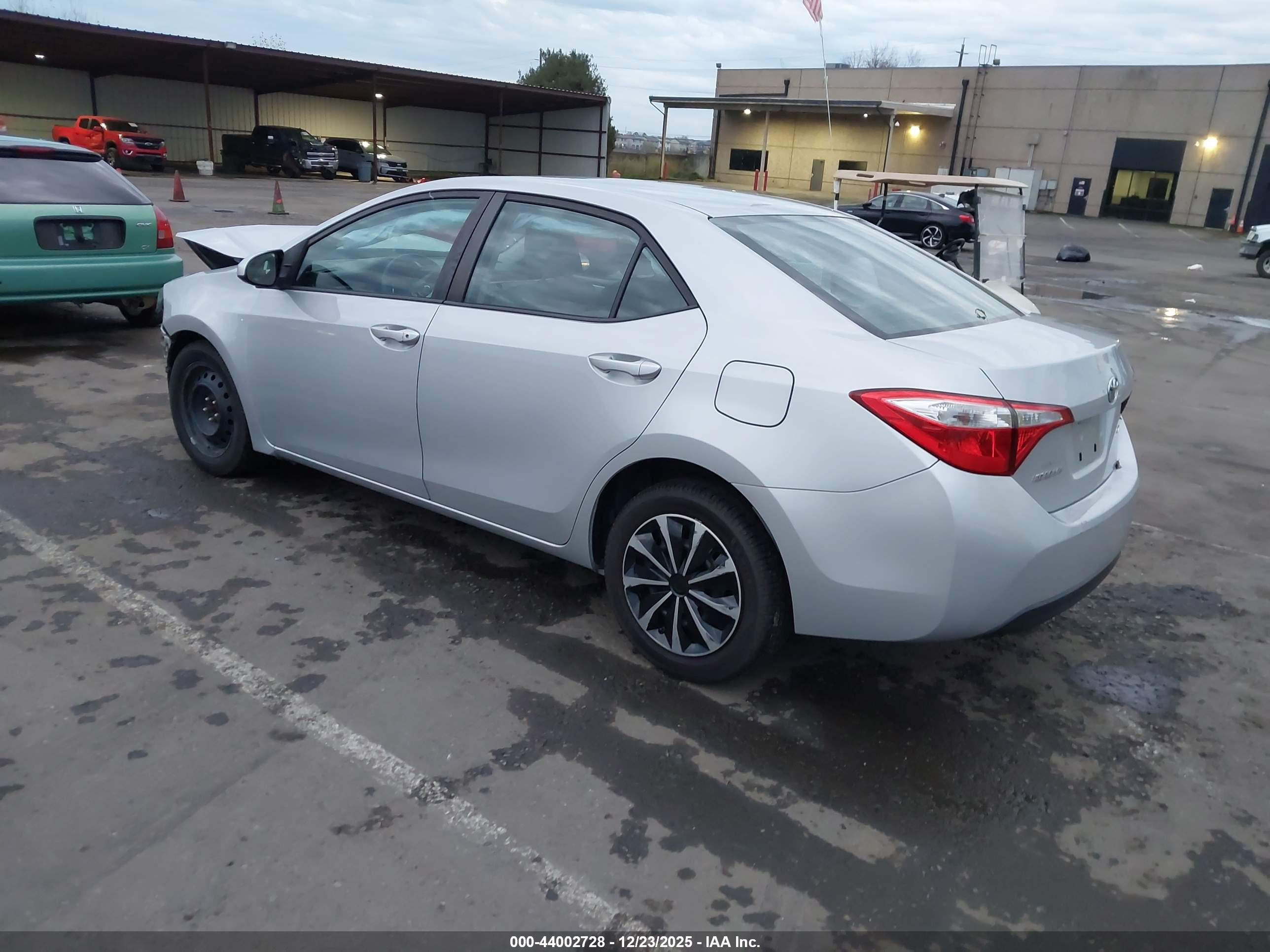 TOYOTA COROLLA image 3