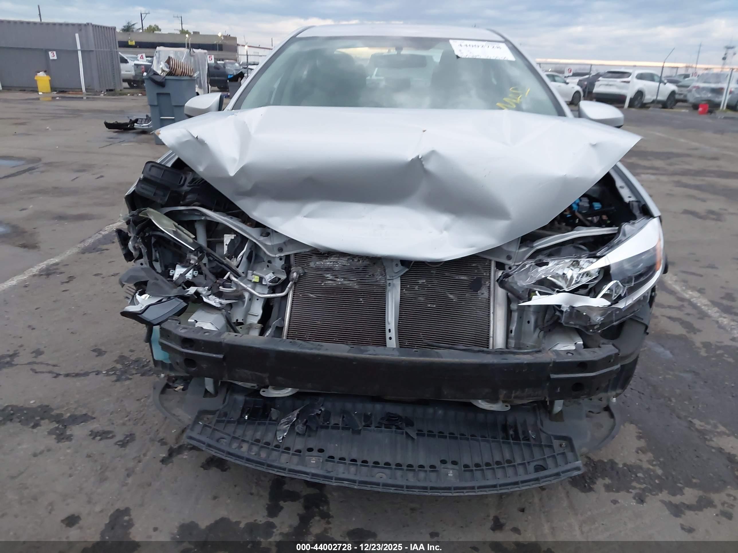 TOYOTA COROLLA image 6