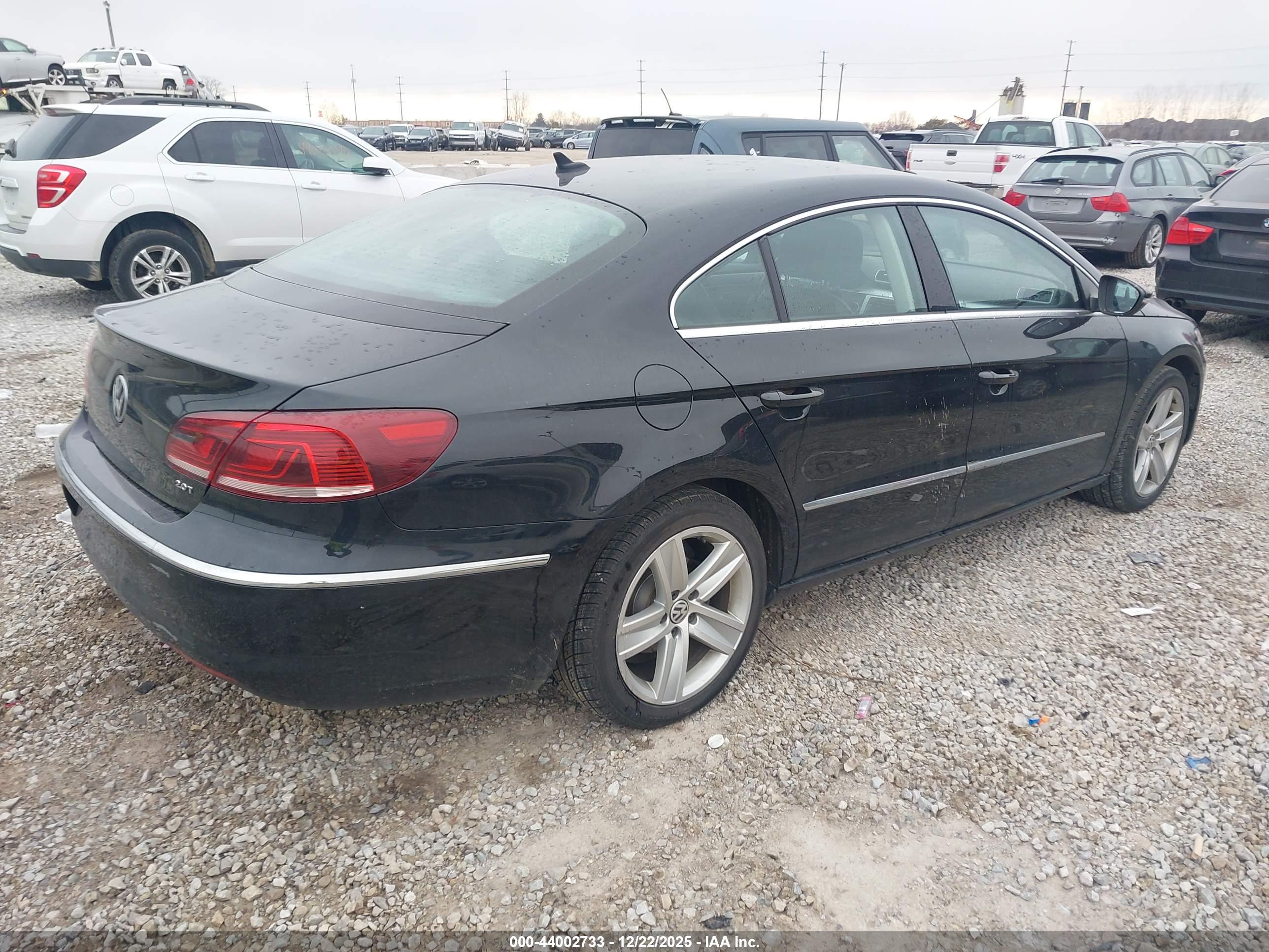 VOLKSWAGEN CC image 4