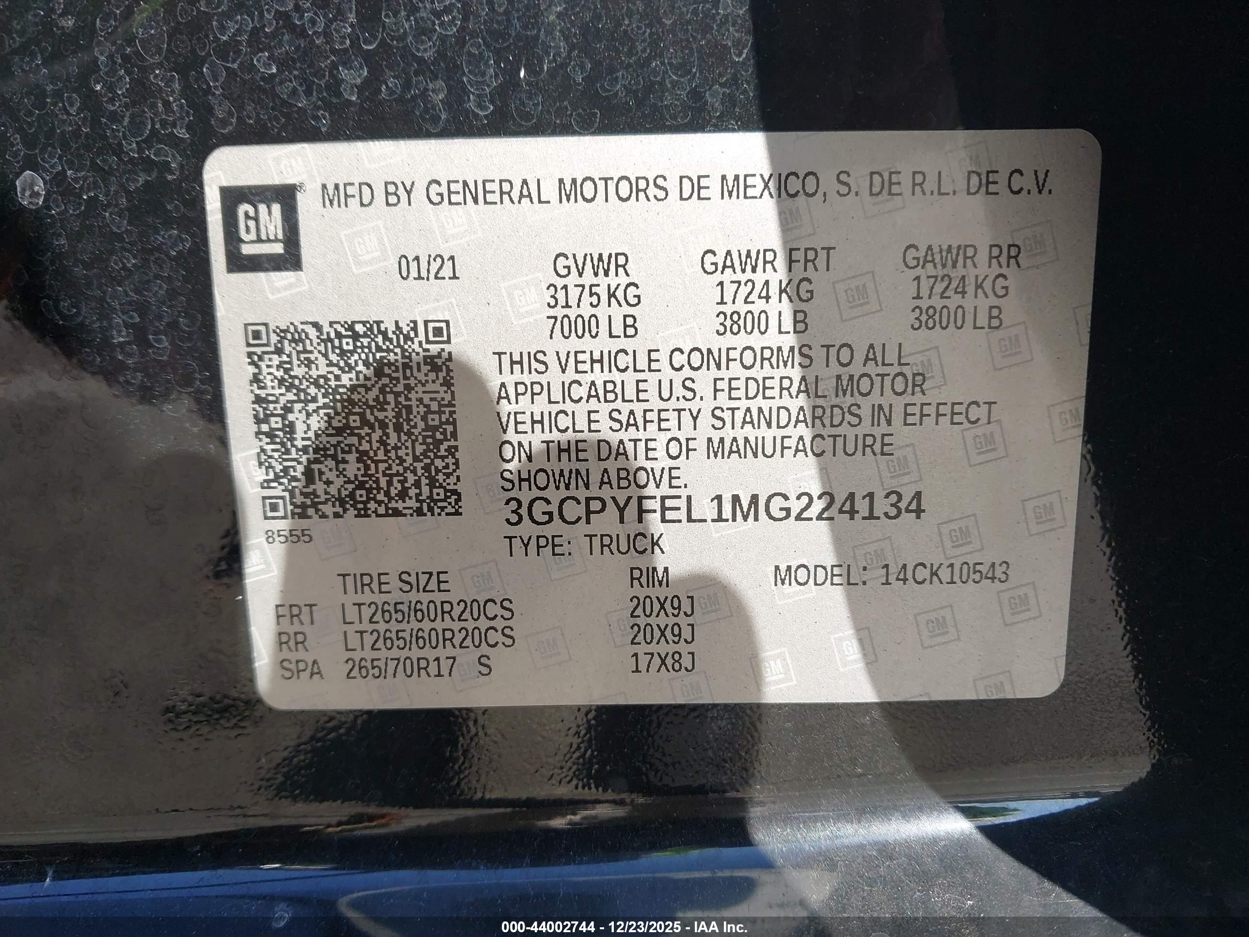 CHEVROLET SILVERADO image 9