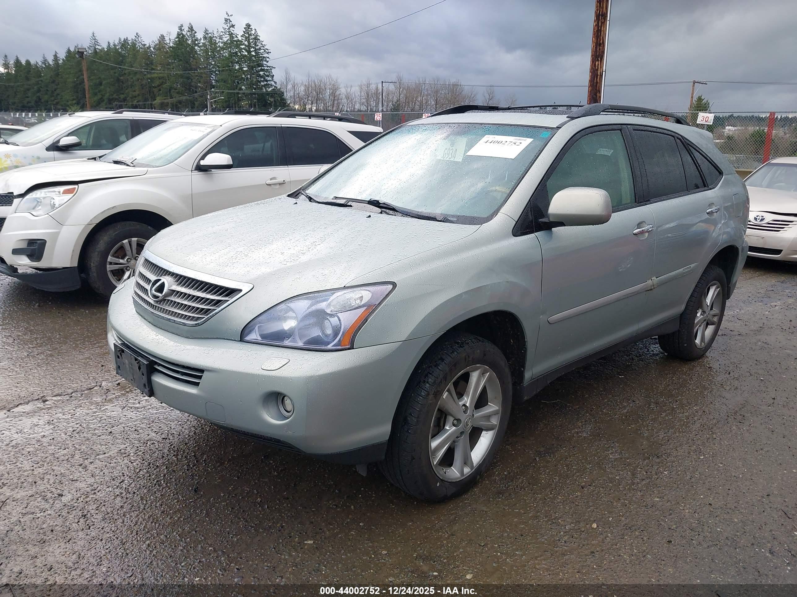 LEXUS RX image 2