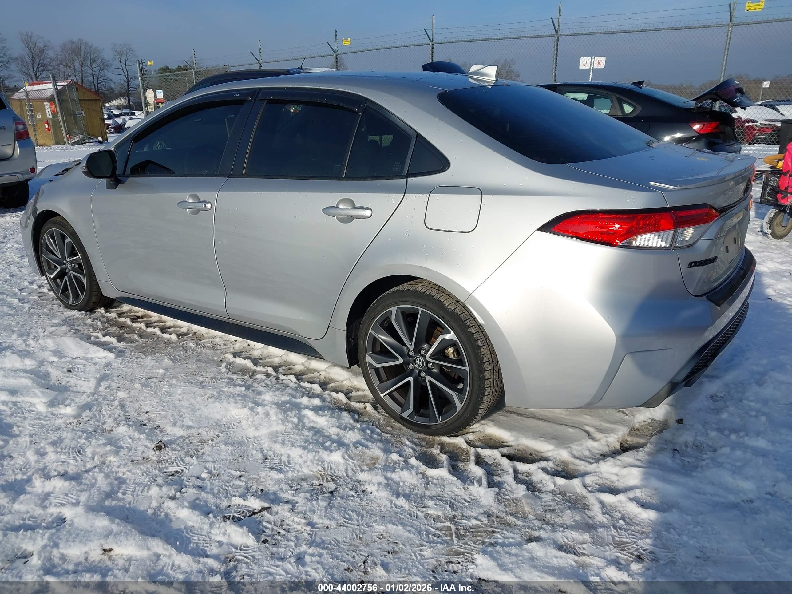 TOYOTA COROLLA image 3