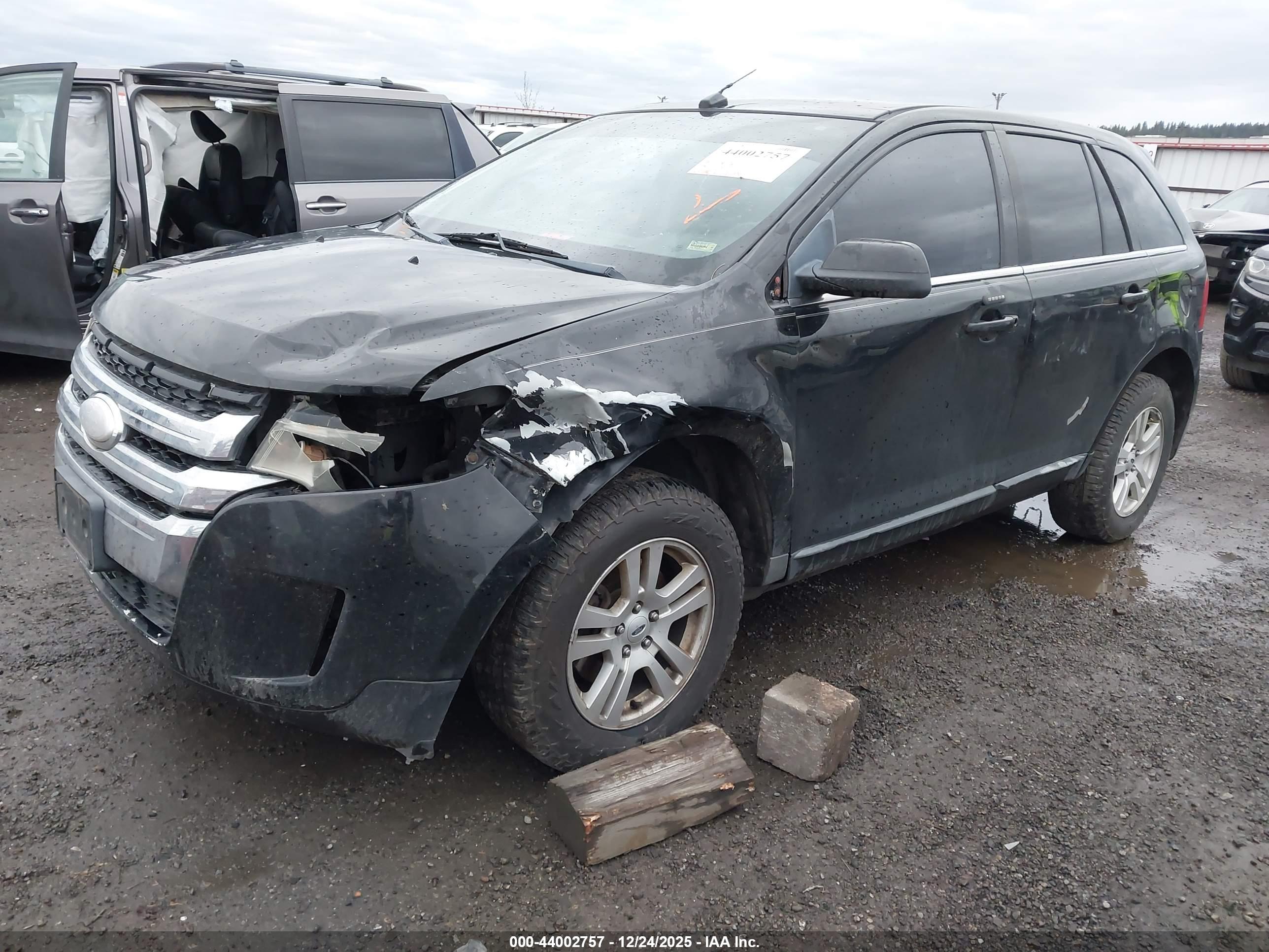 FORD EDGE image 2