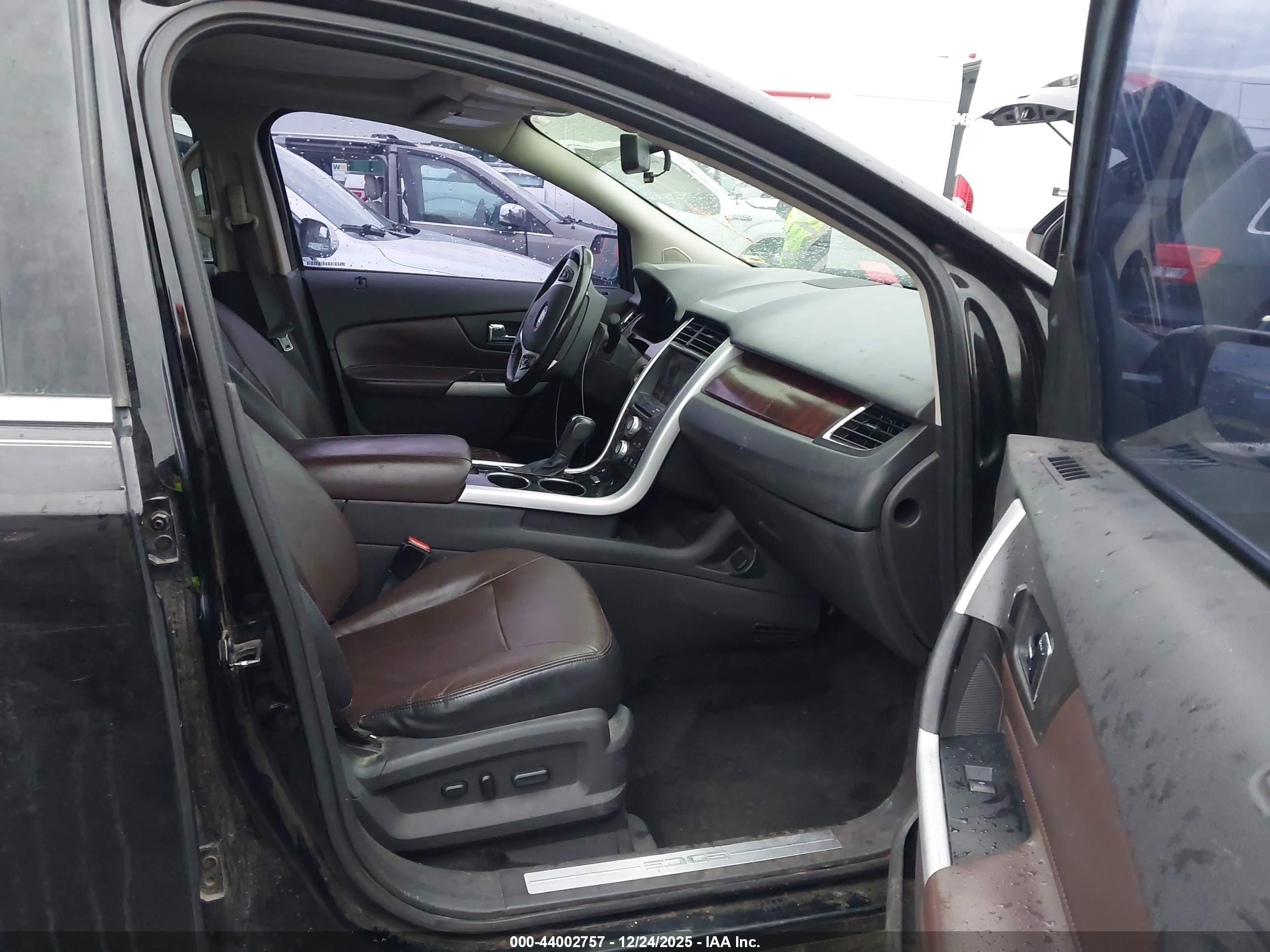 FORD EDGE image 5