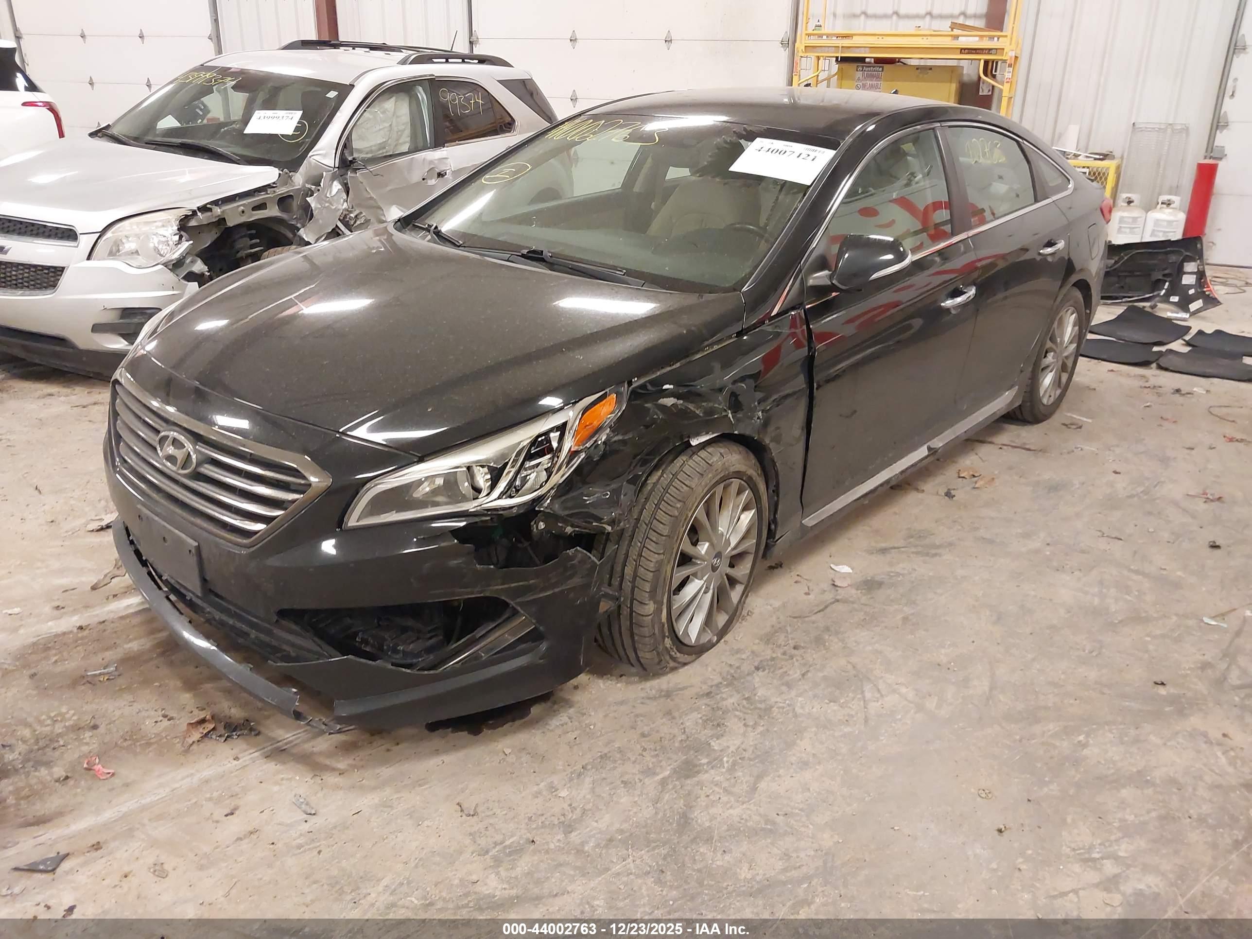 HYUNDAI SONATA image 6