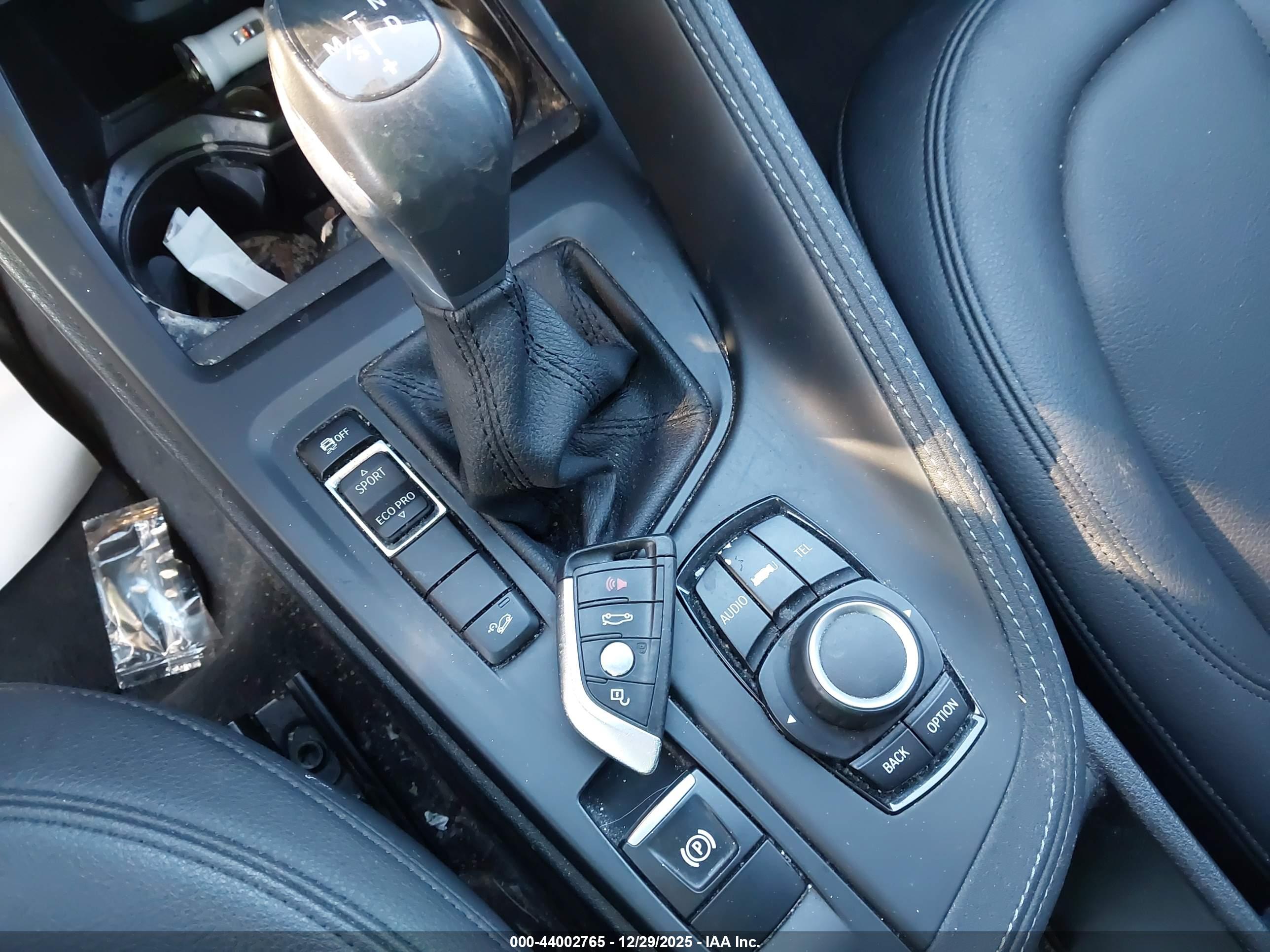 BMW X1 image 11