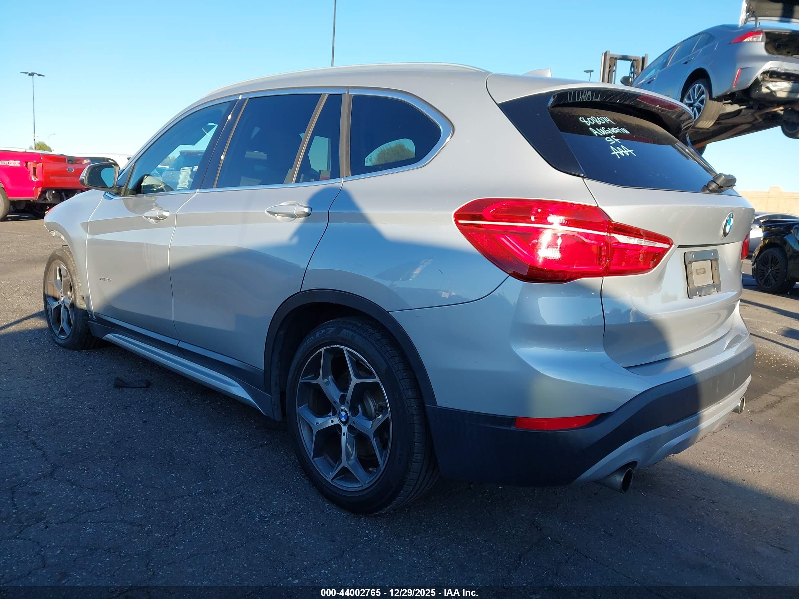 BMW X1 image 3