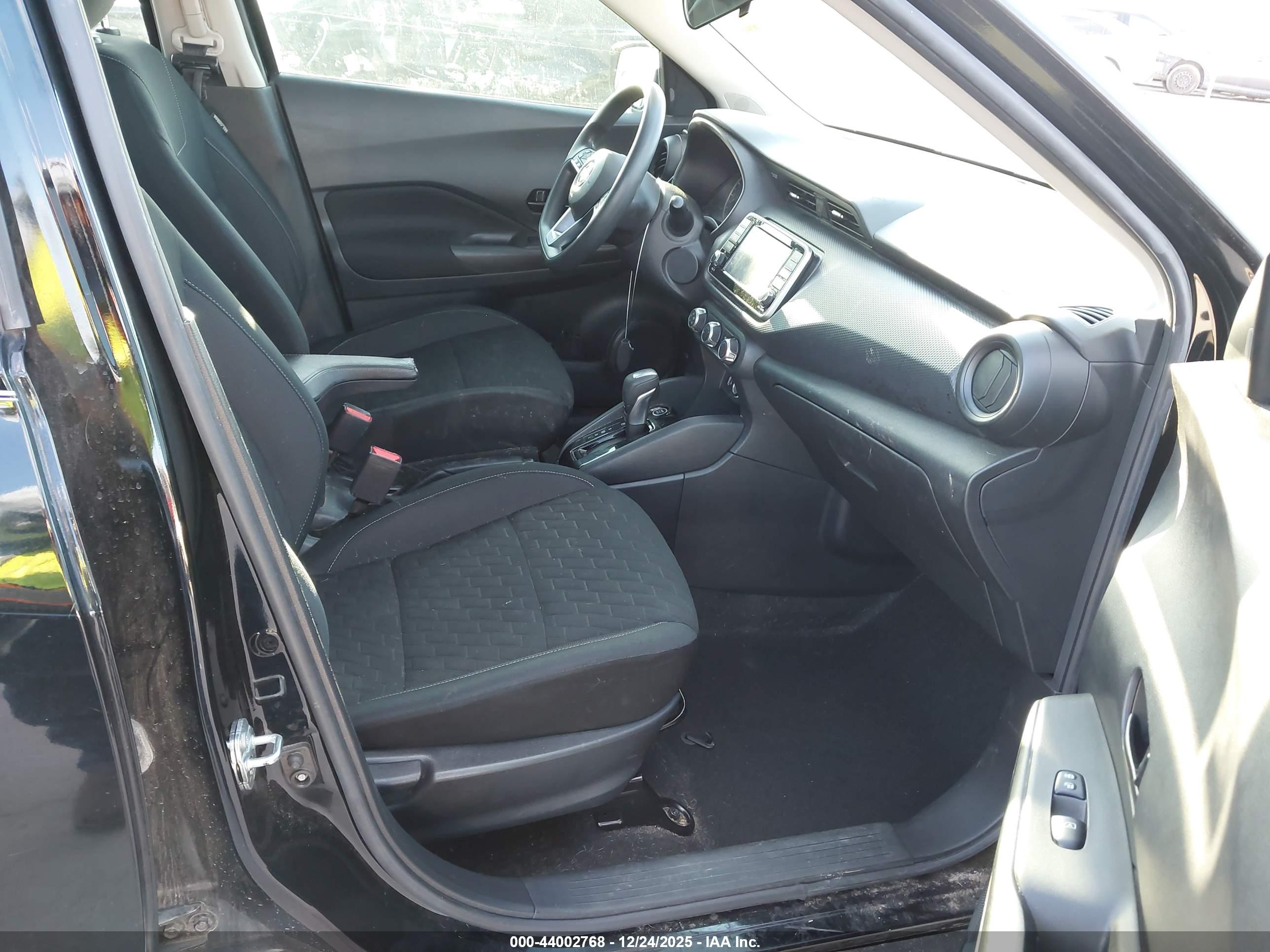 NISSAN KICKS image 5