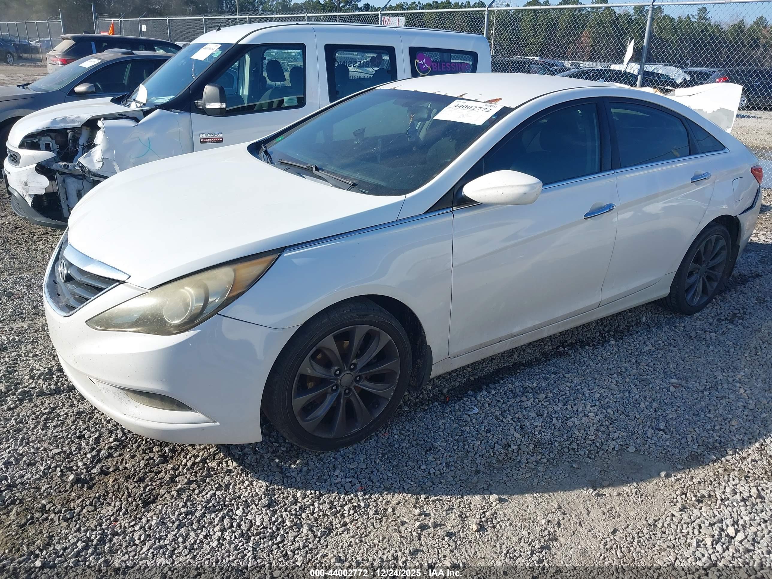 HYUNDAI SONATA image 2