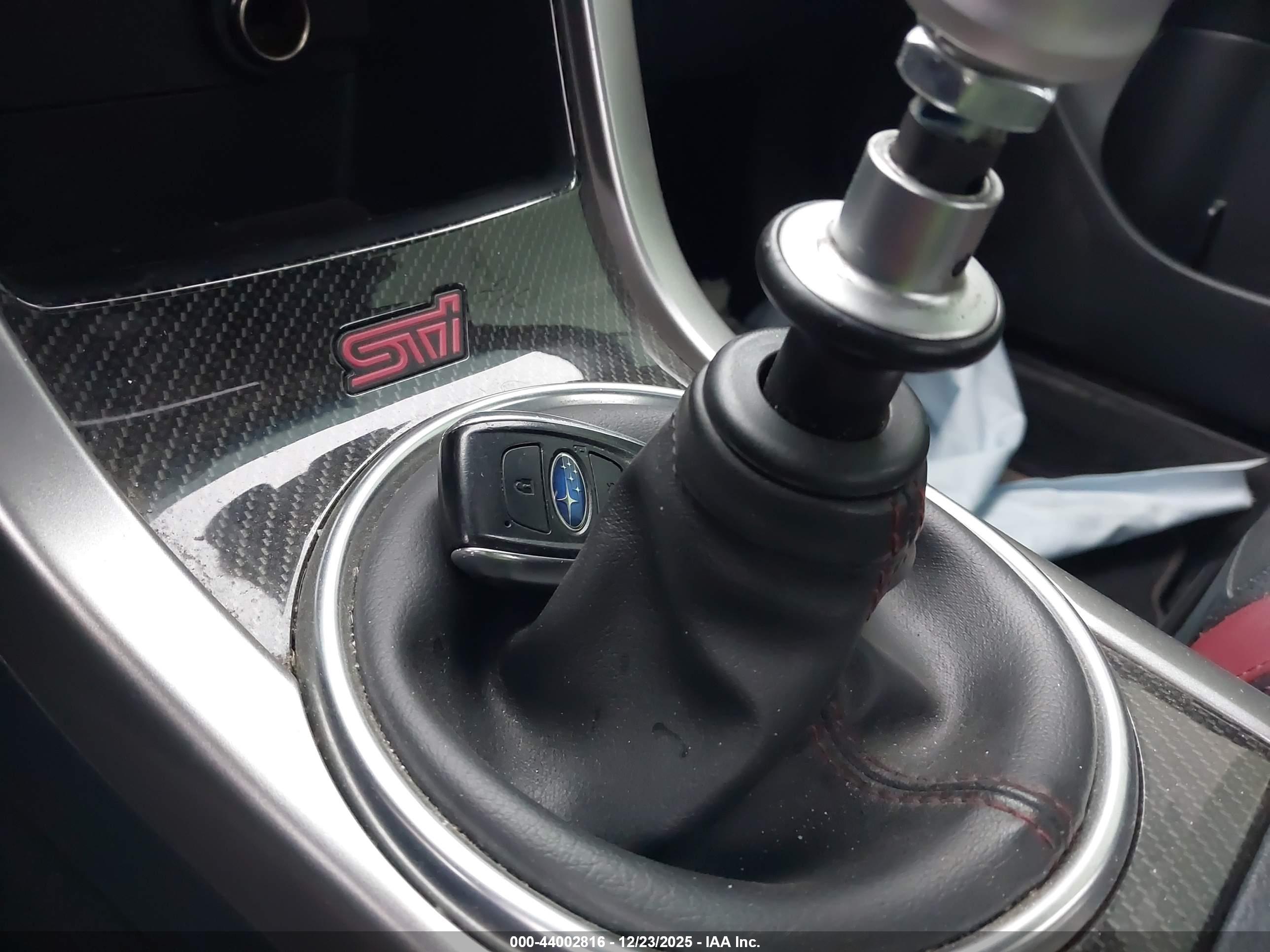 SUBARU WRX image 11