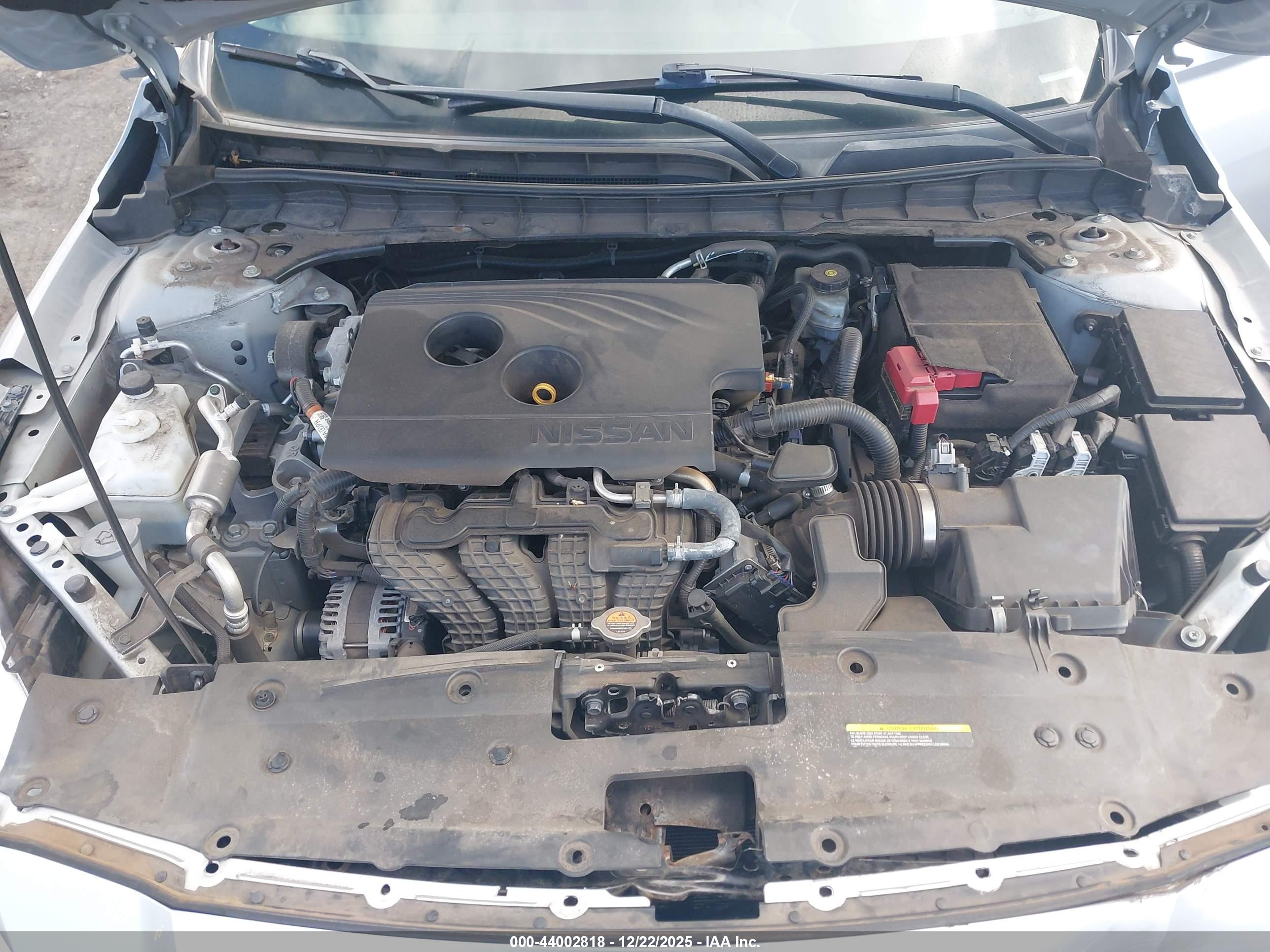 NISSAN ALTIMA image 10