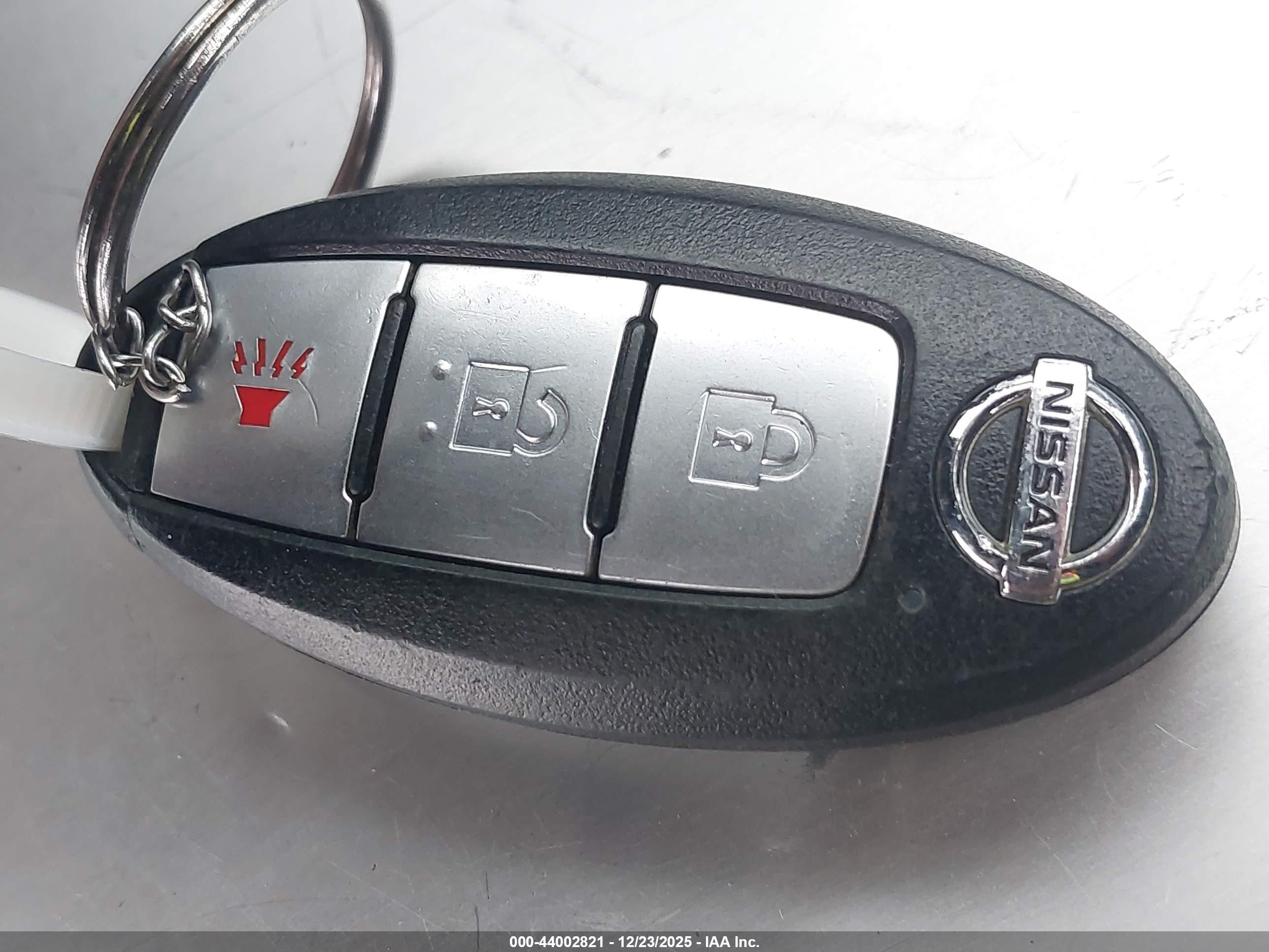 NISSAN KICKS image 11