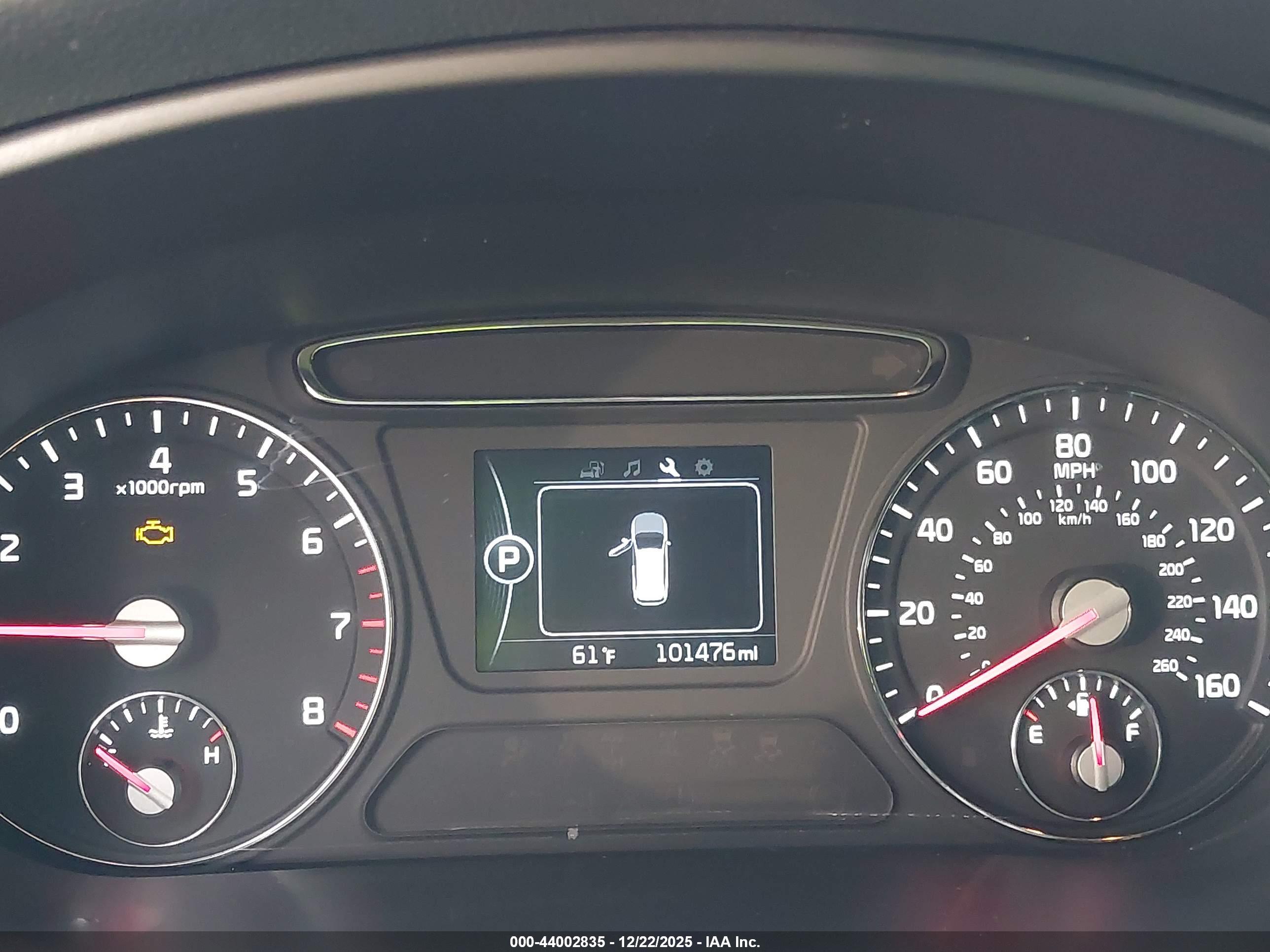 KIA SORENTO image 7