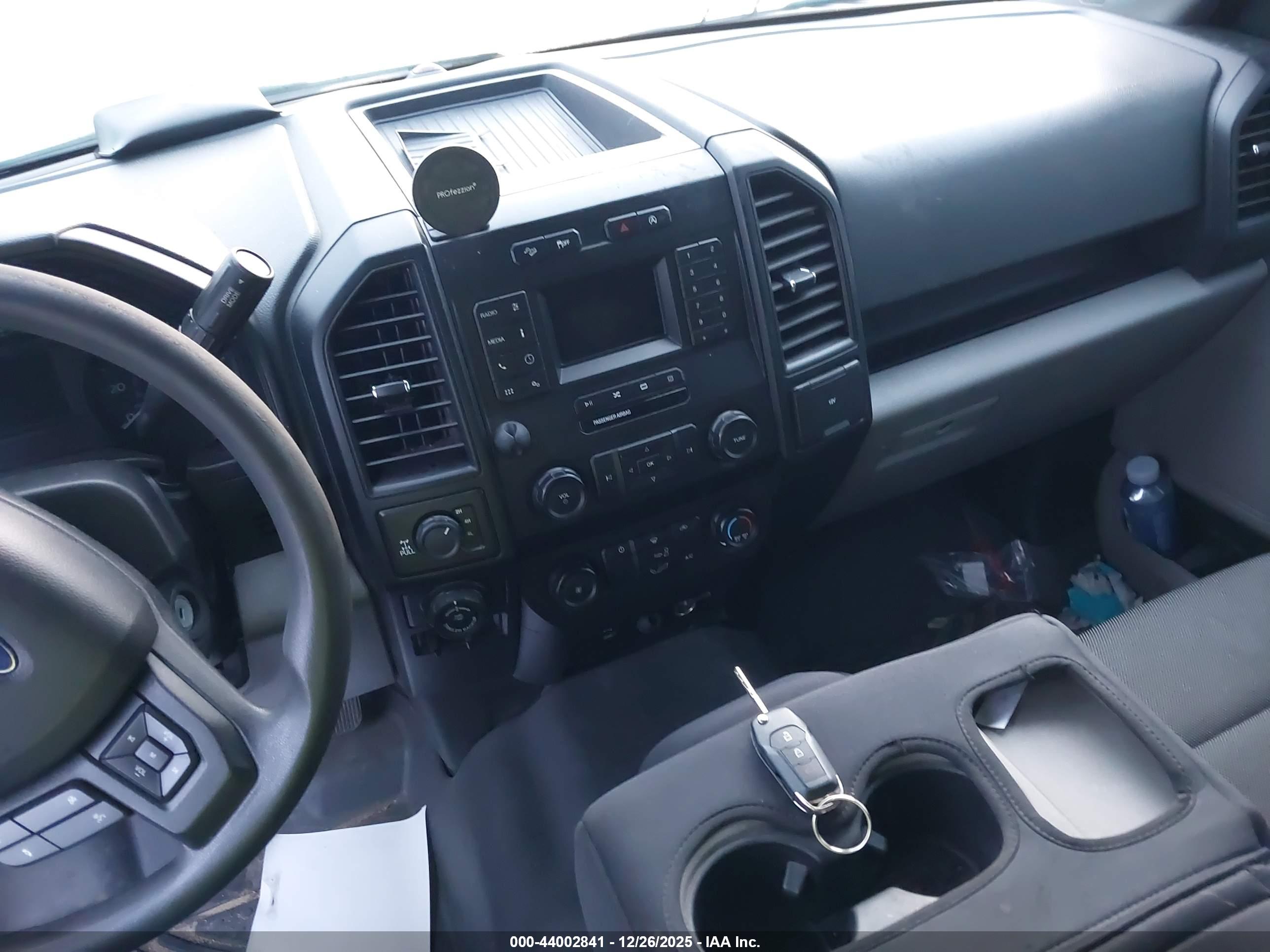 FORD F-150 image 11