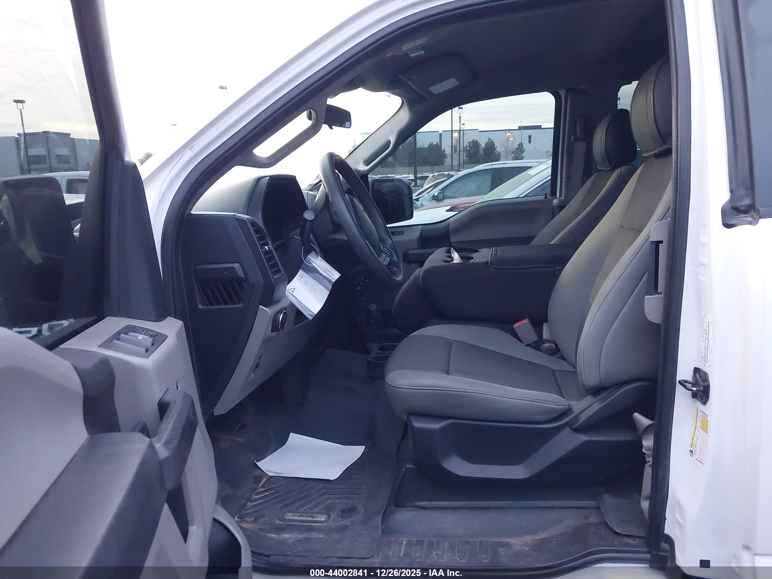FORD F-150 image 5
