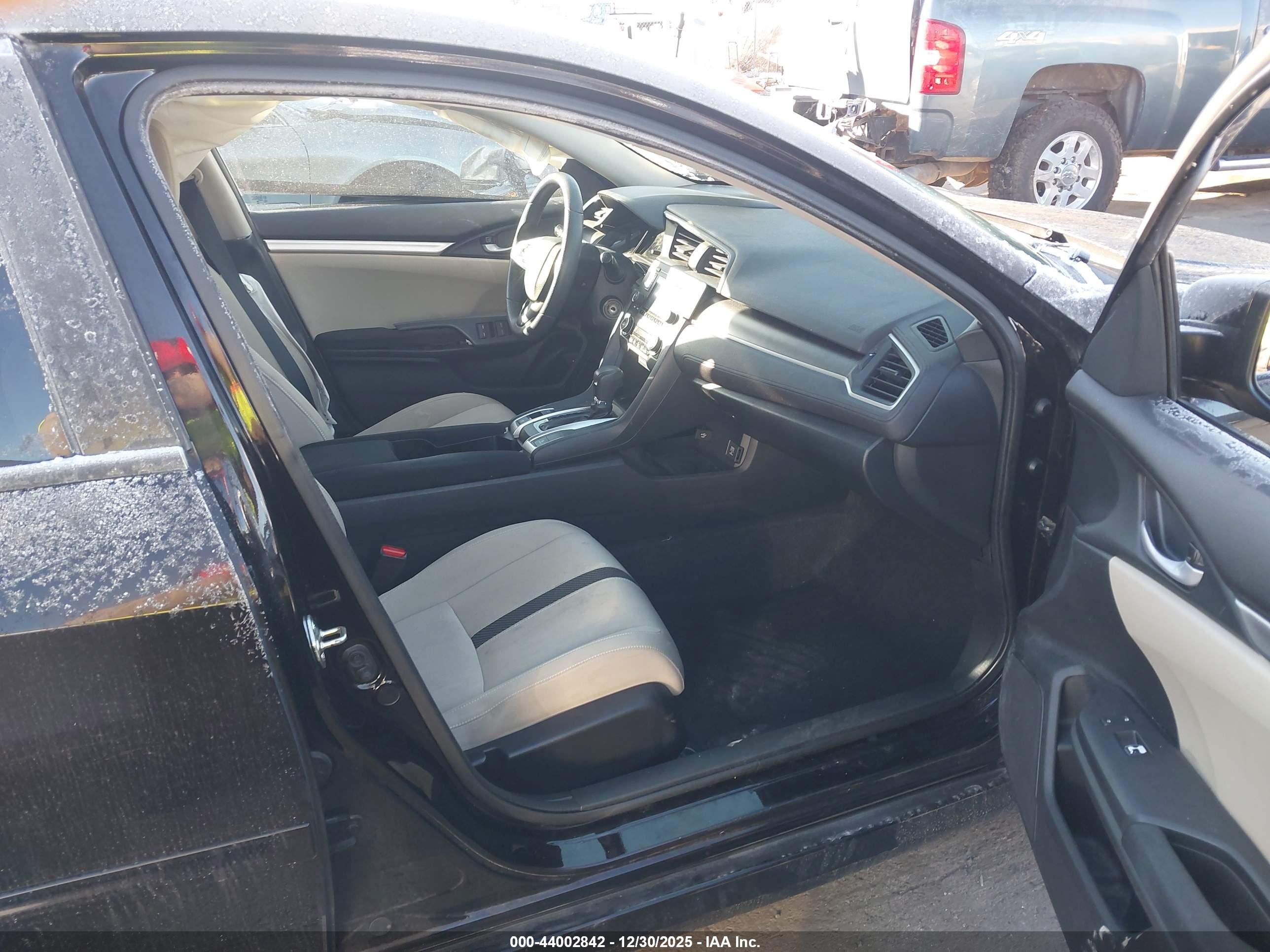 HONDA CIVIC image 5