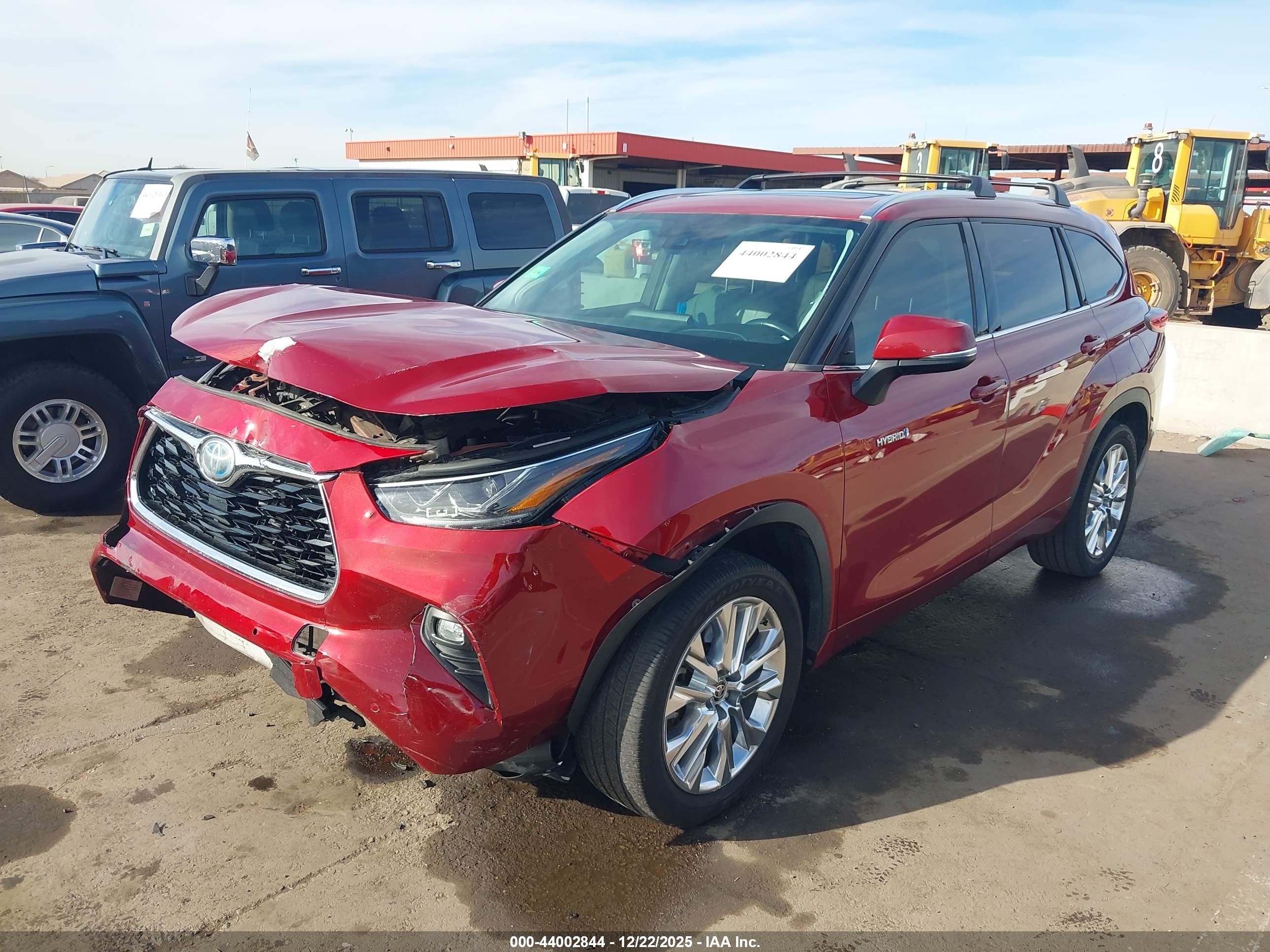 TOYOTA HIGHLANDER image 2