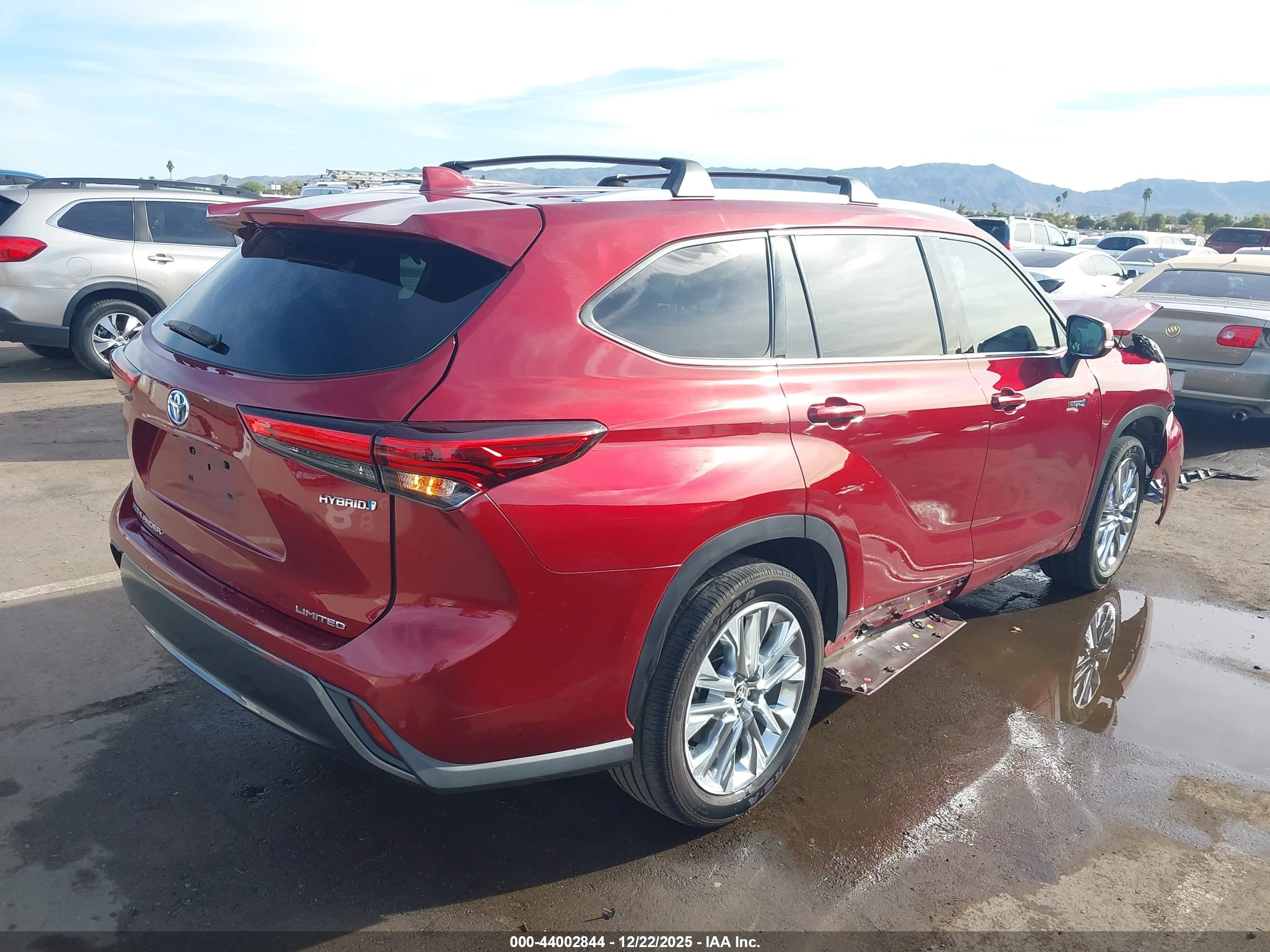 TOYOTA HIGHLANDER image 4