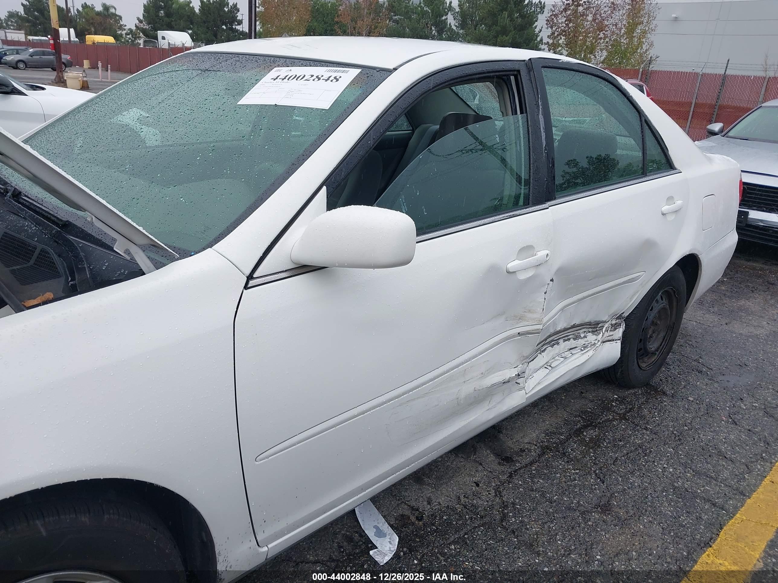 TOYOTA CAMRY image 6