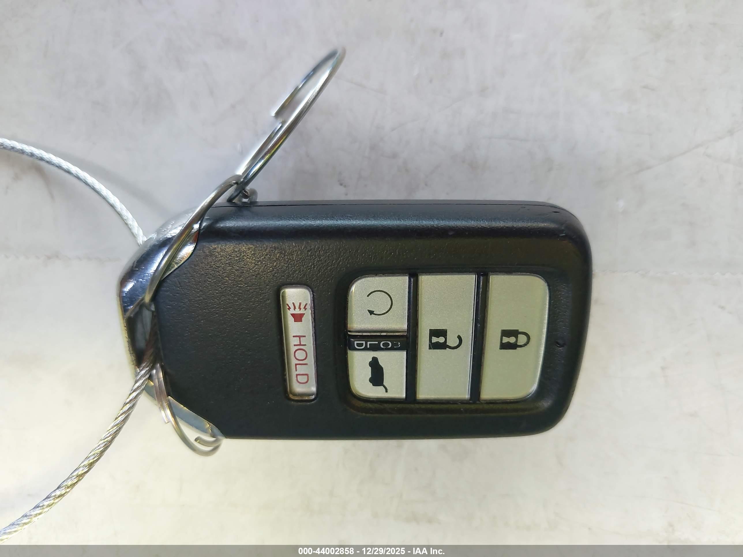 HONDA PILOT image 11