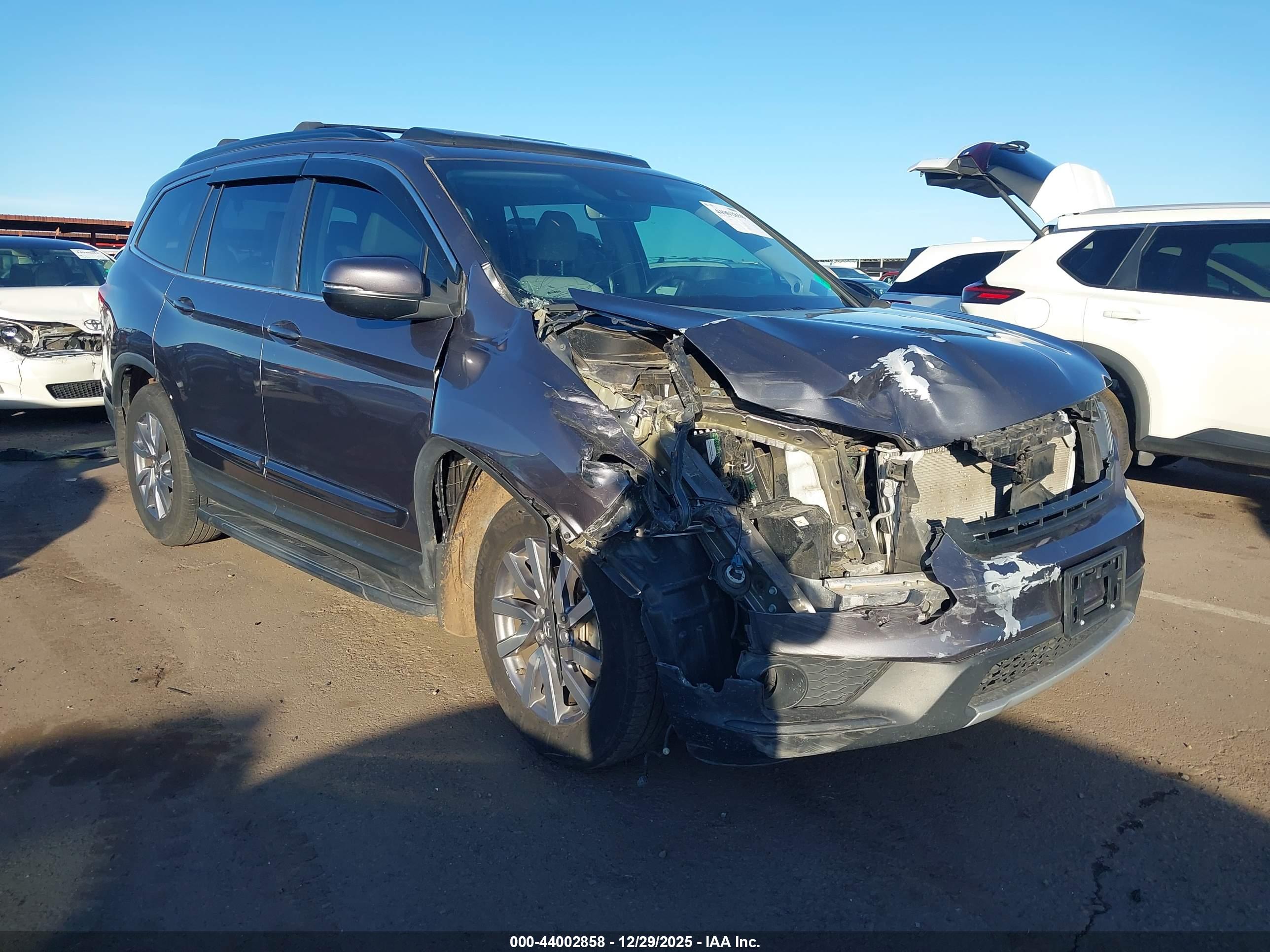 HONDA PILOT image 6