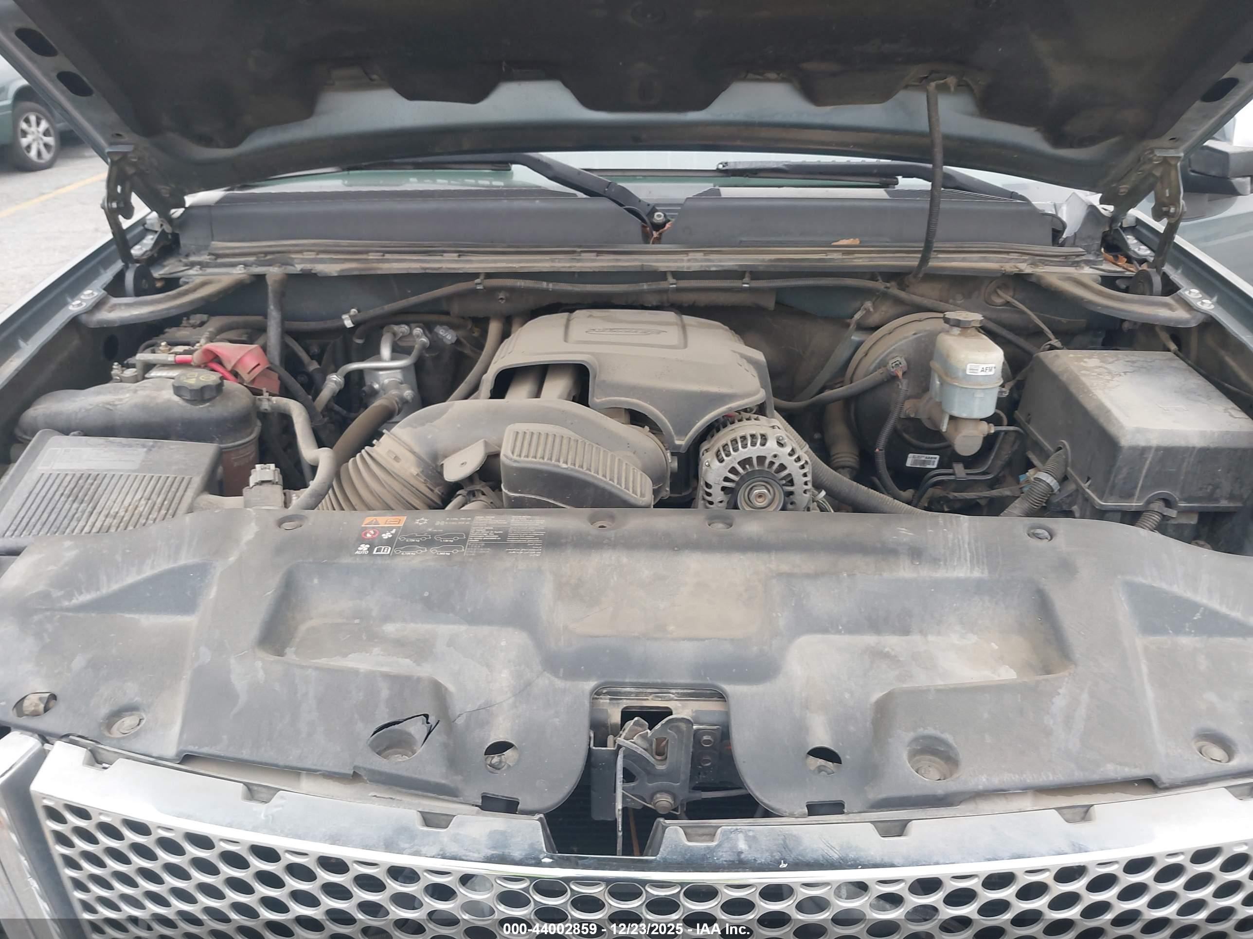 GMC SIERRA image 10