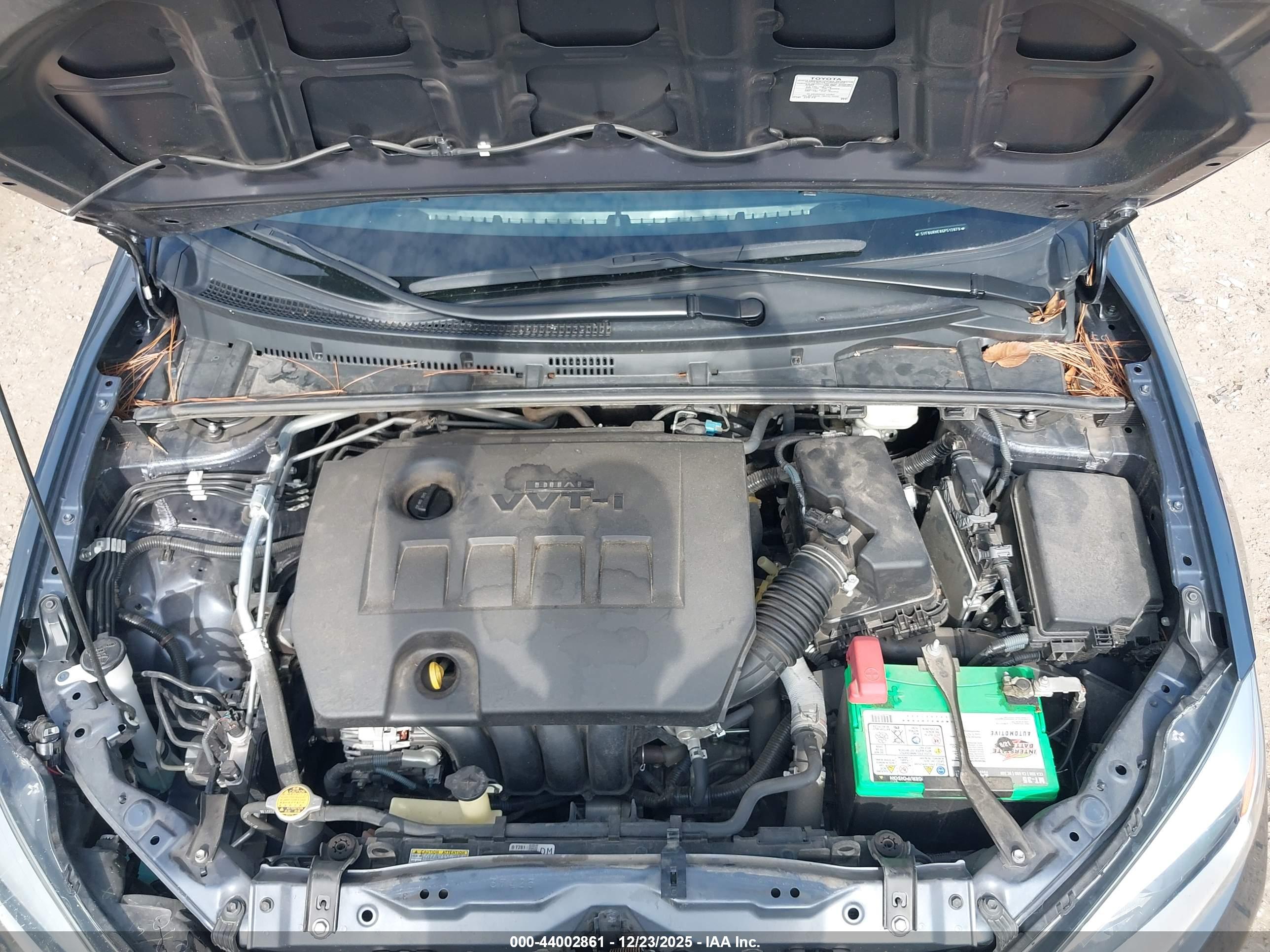 TOYOTA COROLLA image 10
